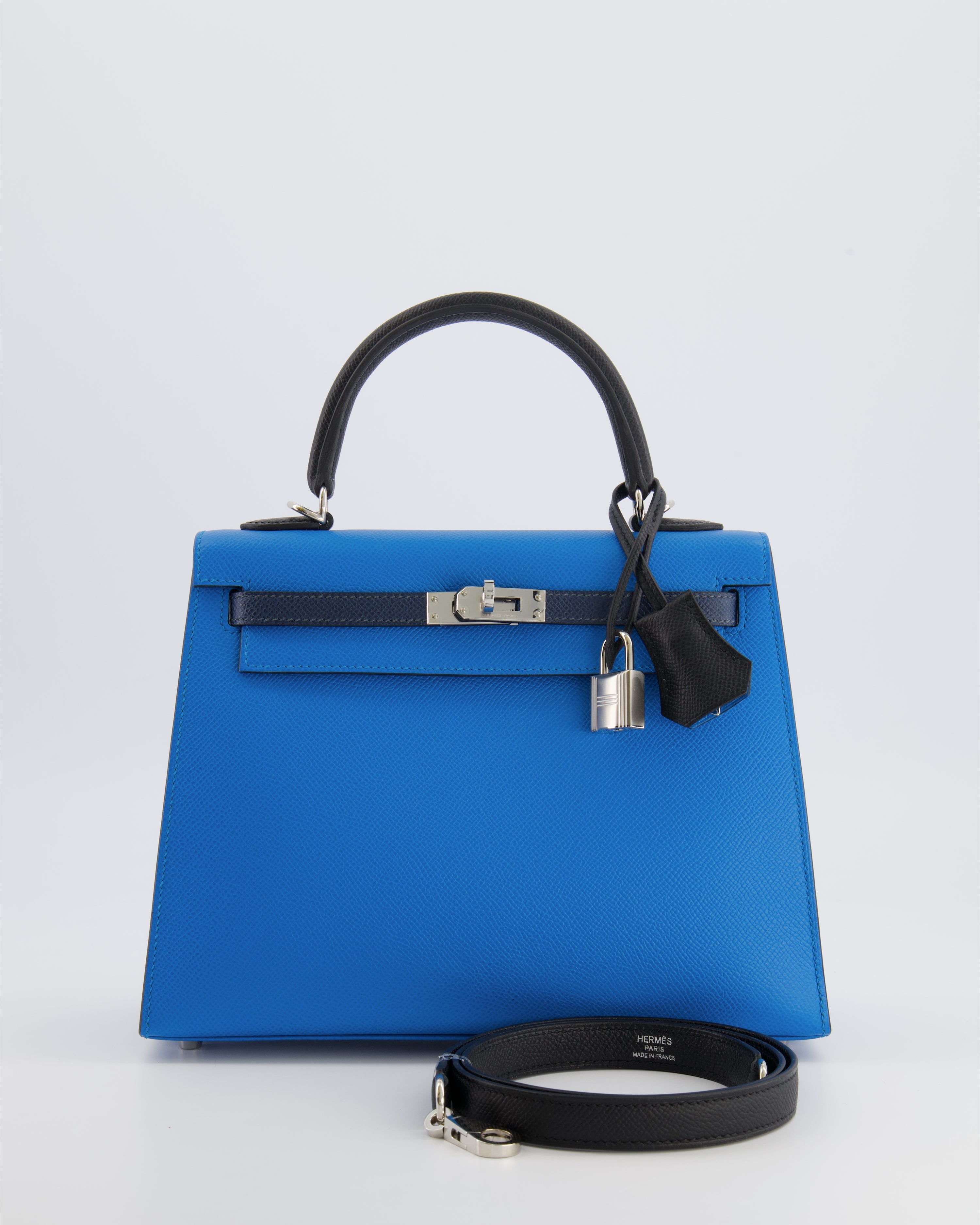 Hermès Kelly II Tricolour 25 Sellier Bag in Bleu Zanzibar, Bleu De Prusse and Noir Epsom Leather with Palladium Hardware