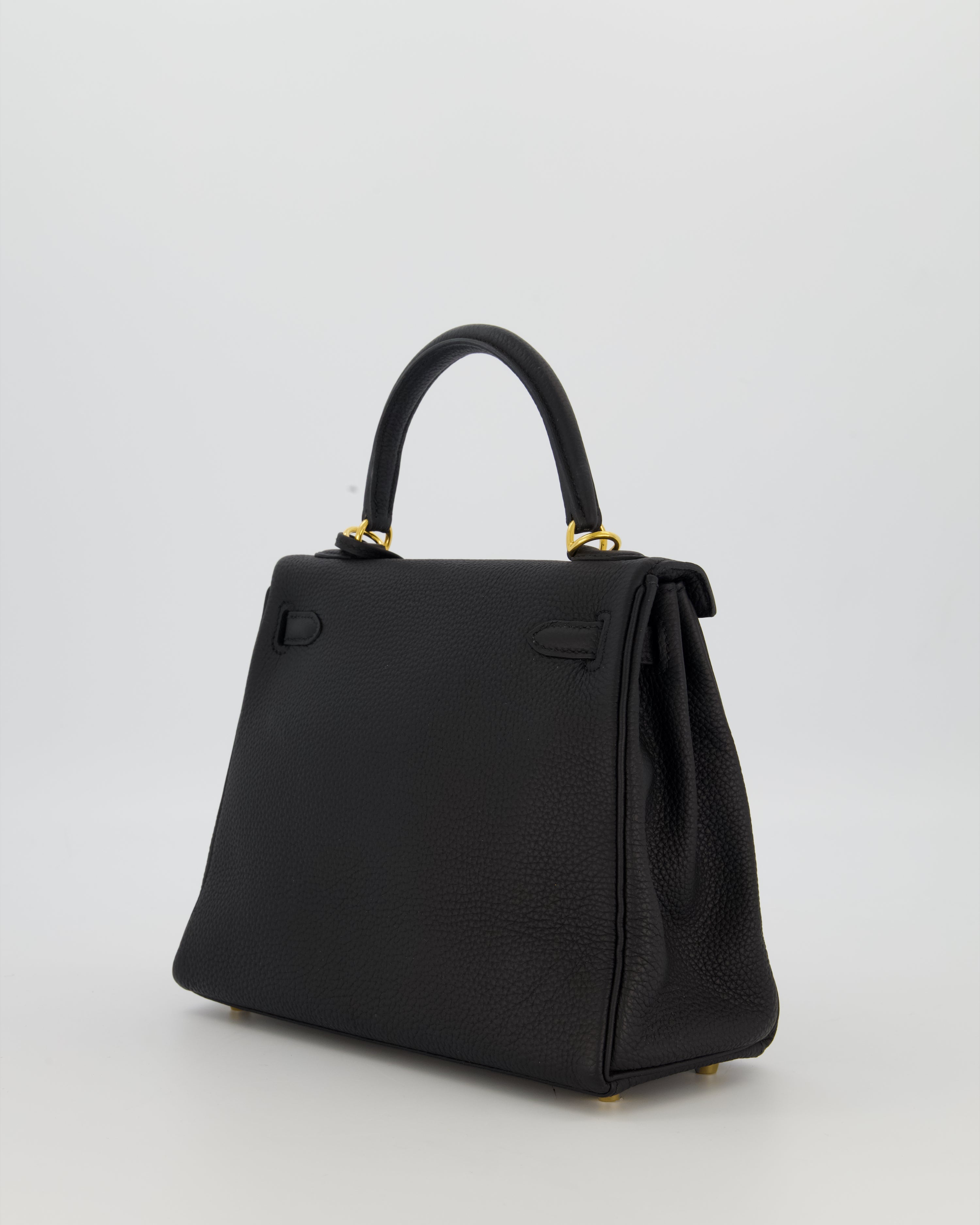 Hermès Kelly 25 Retourne Bag in Noir Togo Leather with Gold Hardware