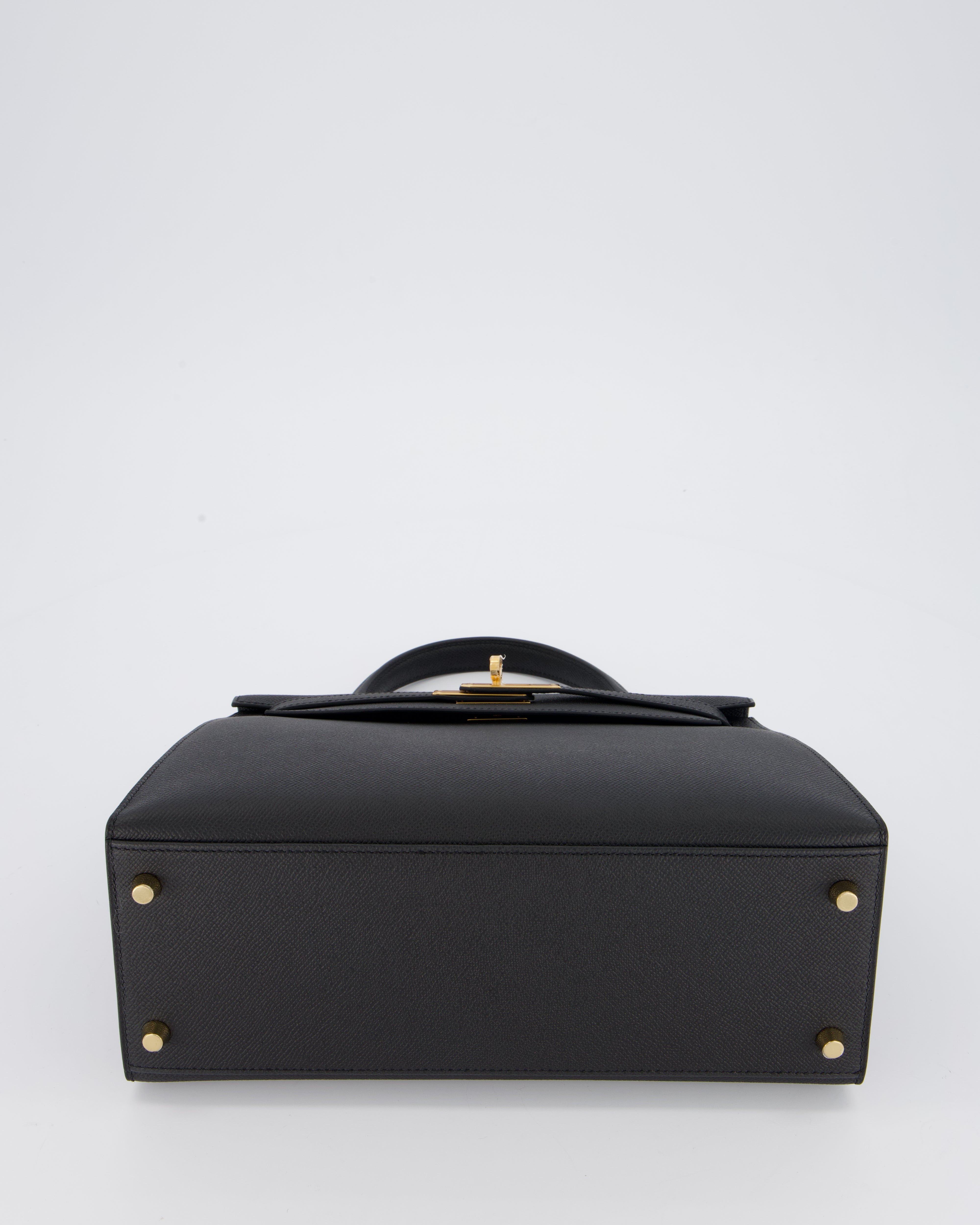 Hermès Kelly 28 Sellier Bag in Noir Epsom Leather with Gold Hardware