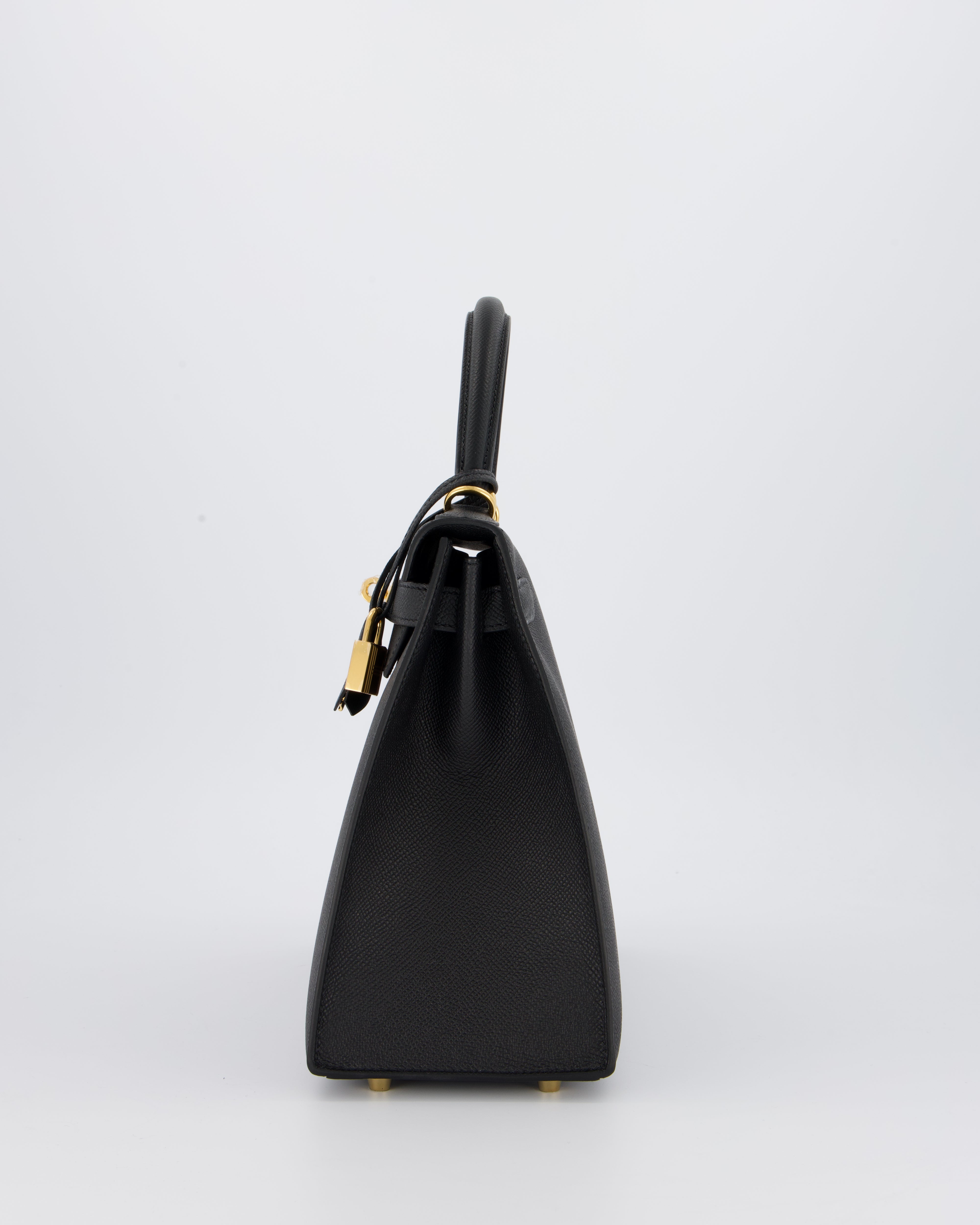 Hermès Kelly 28 Sellier Bag in Noir Epsom Leather with Gold Hardware