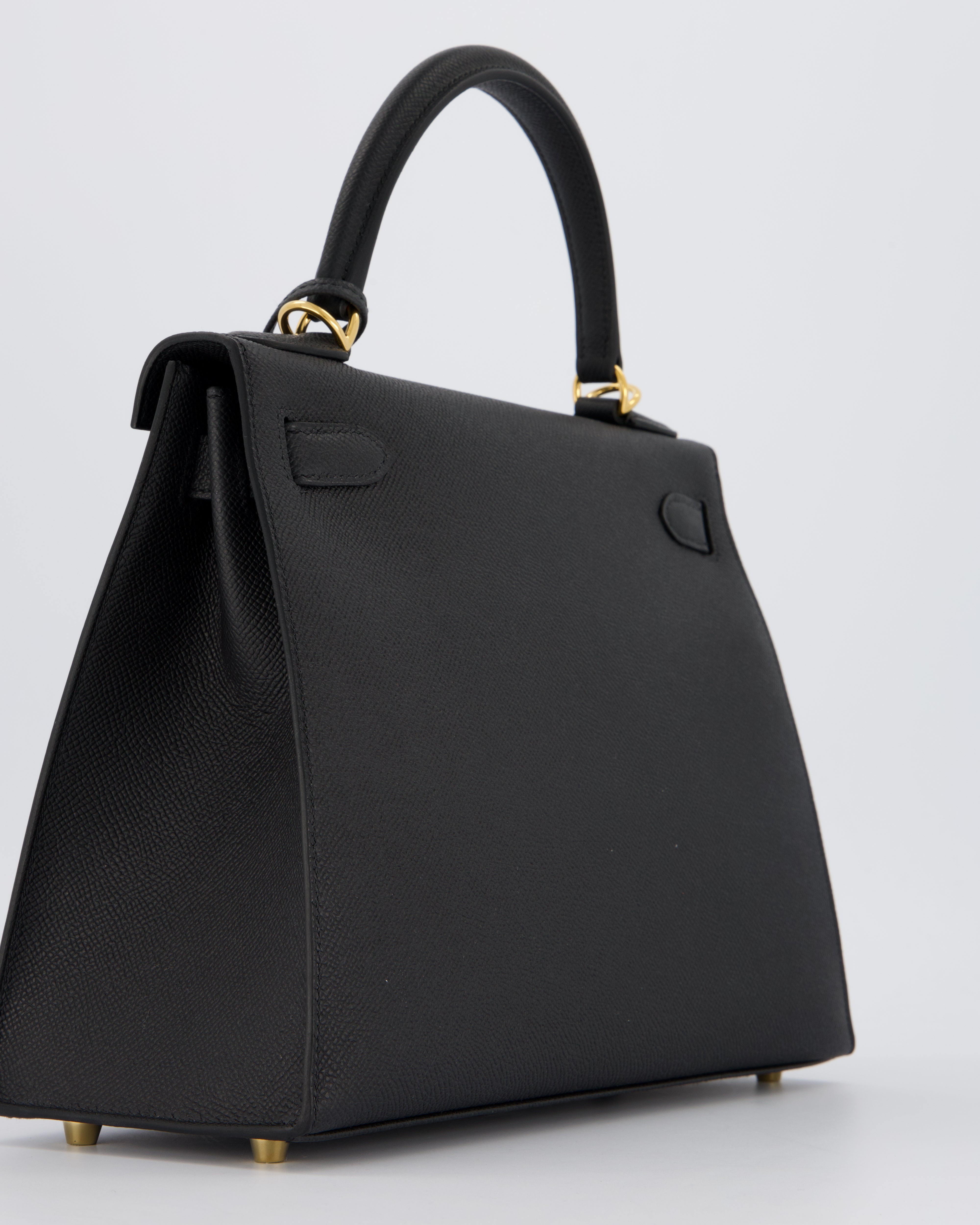 Hermès Kelly 28 Sellier Bag in Noir Epsom Leather with Gold Hardware