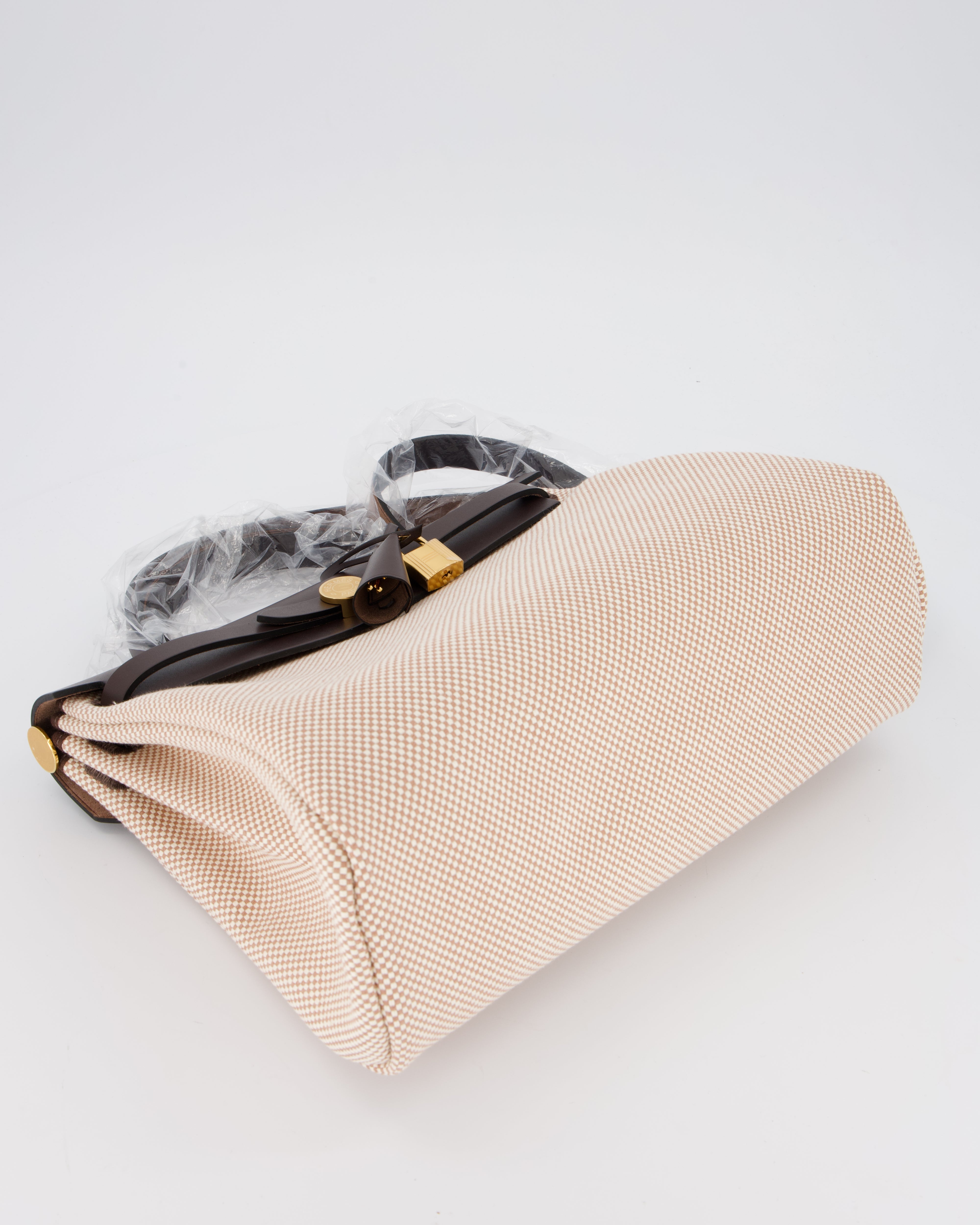 *HOT & RARE* Hermès Herbag 31 Zip Bag in Ecru/Beige Criss Viking Canvas, Ebene Vache Hunter Leather with Gold Hardware