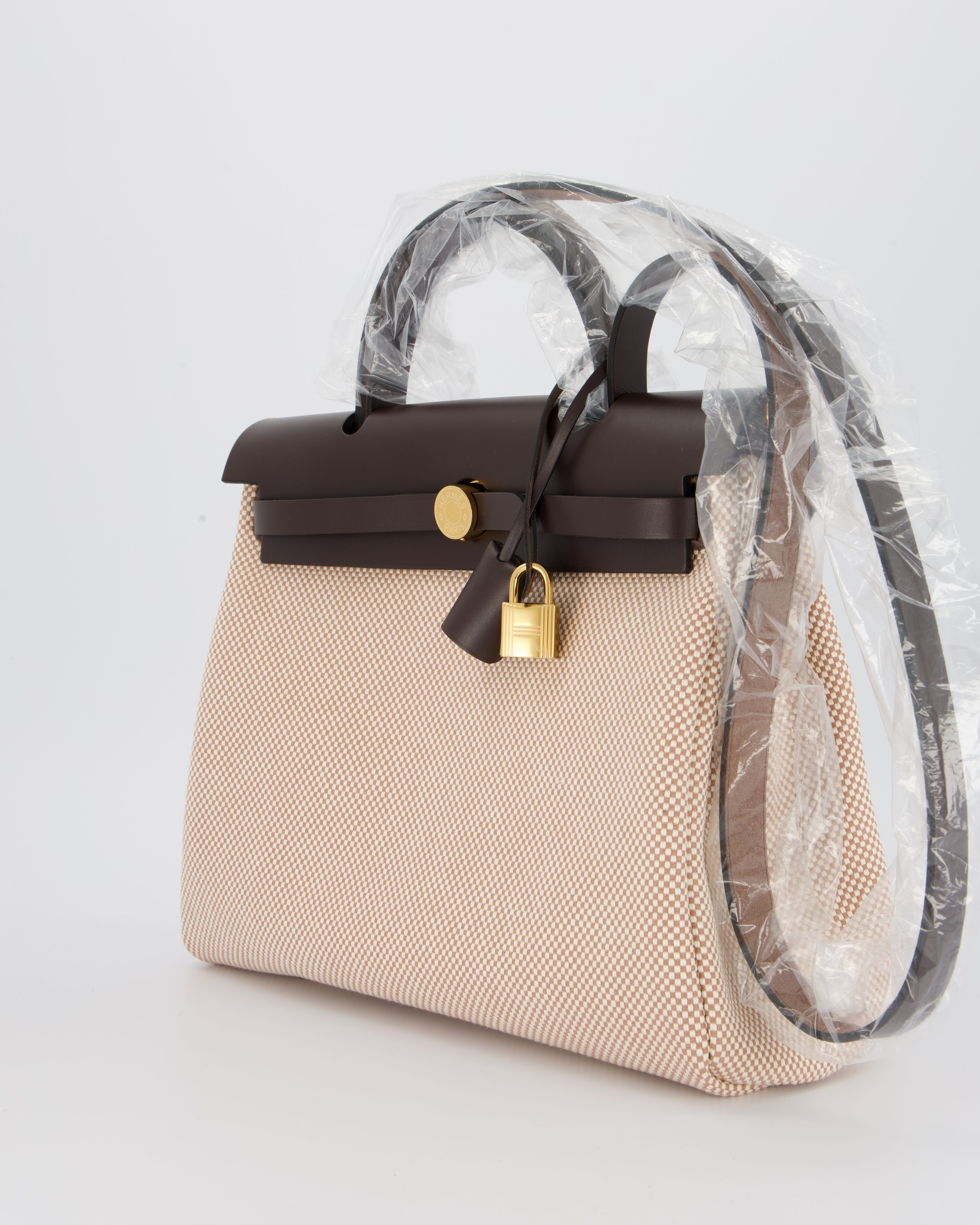 *HOT & RARE* Hermès Herbag 31 Zip Bag in Ecru/Beige Criss Viking Canvas, Ebene Vache Hunter Leather with Gold Hardware