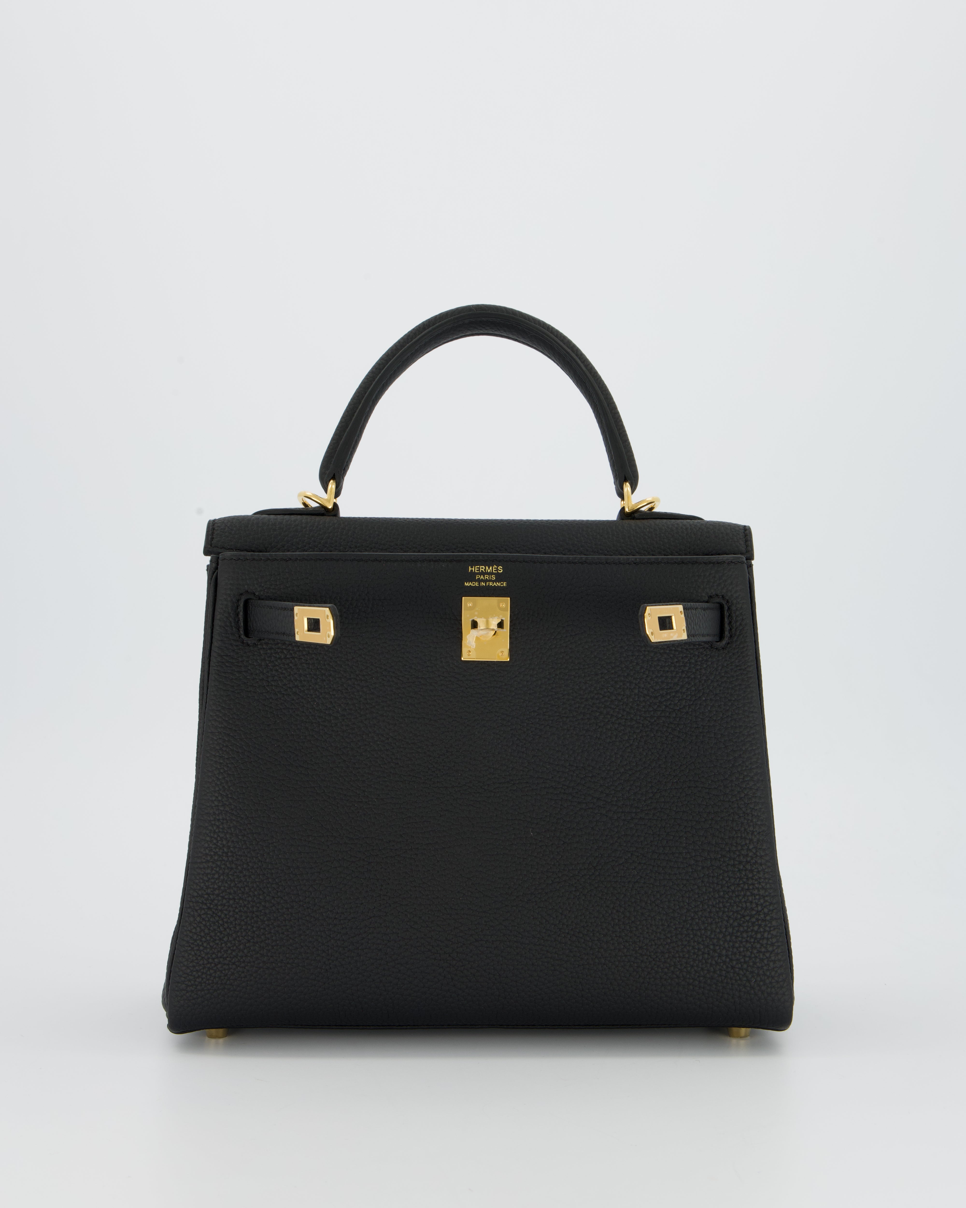Hermès Kelly 25 Retourne Bag in Noir Togo Leather and Gold Hardware
