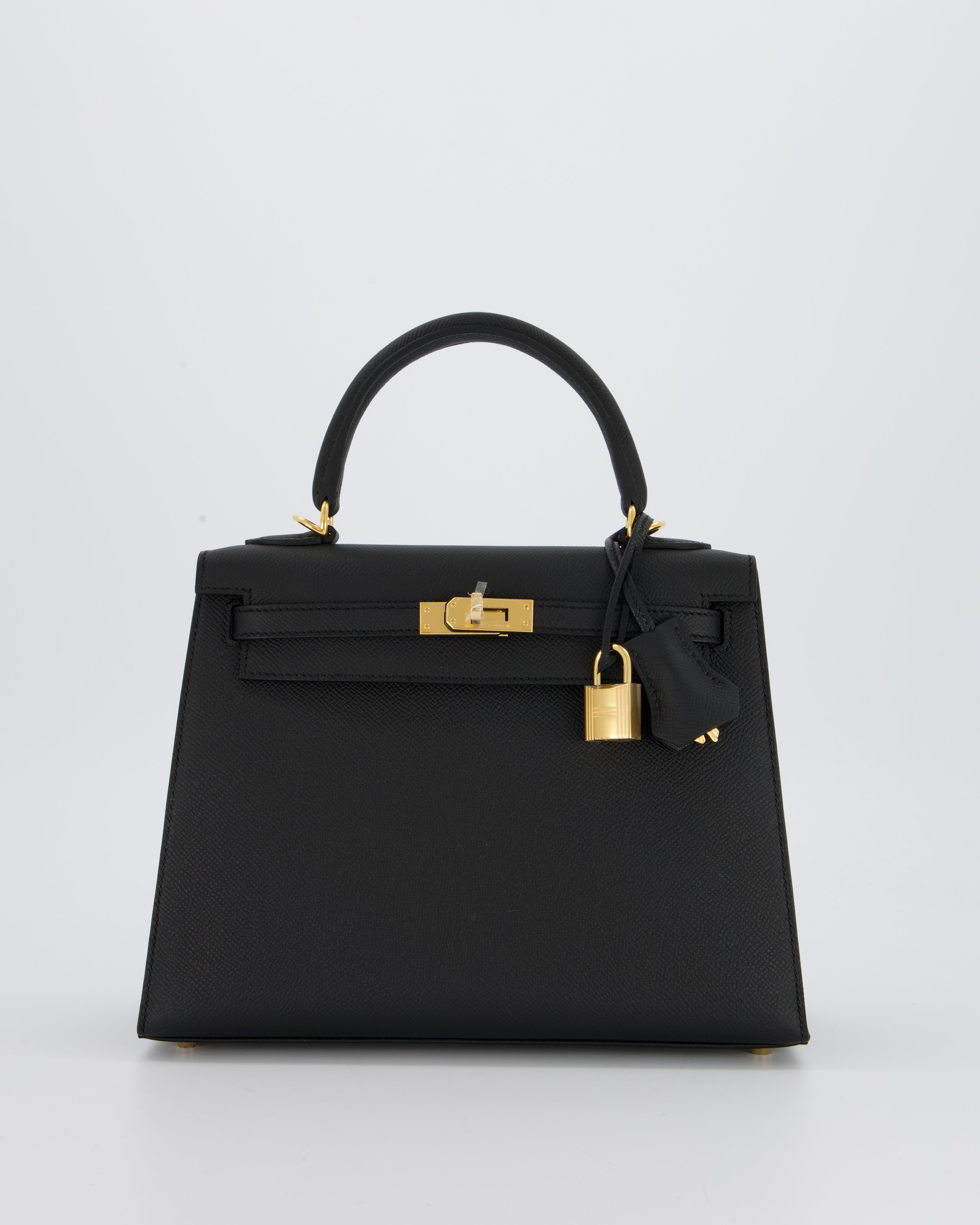 *HOT* Hermès Kelly 25 Sellier Bag in Noir Epsom Leather with Gold Hardware