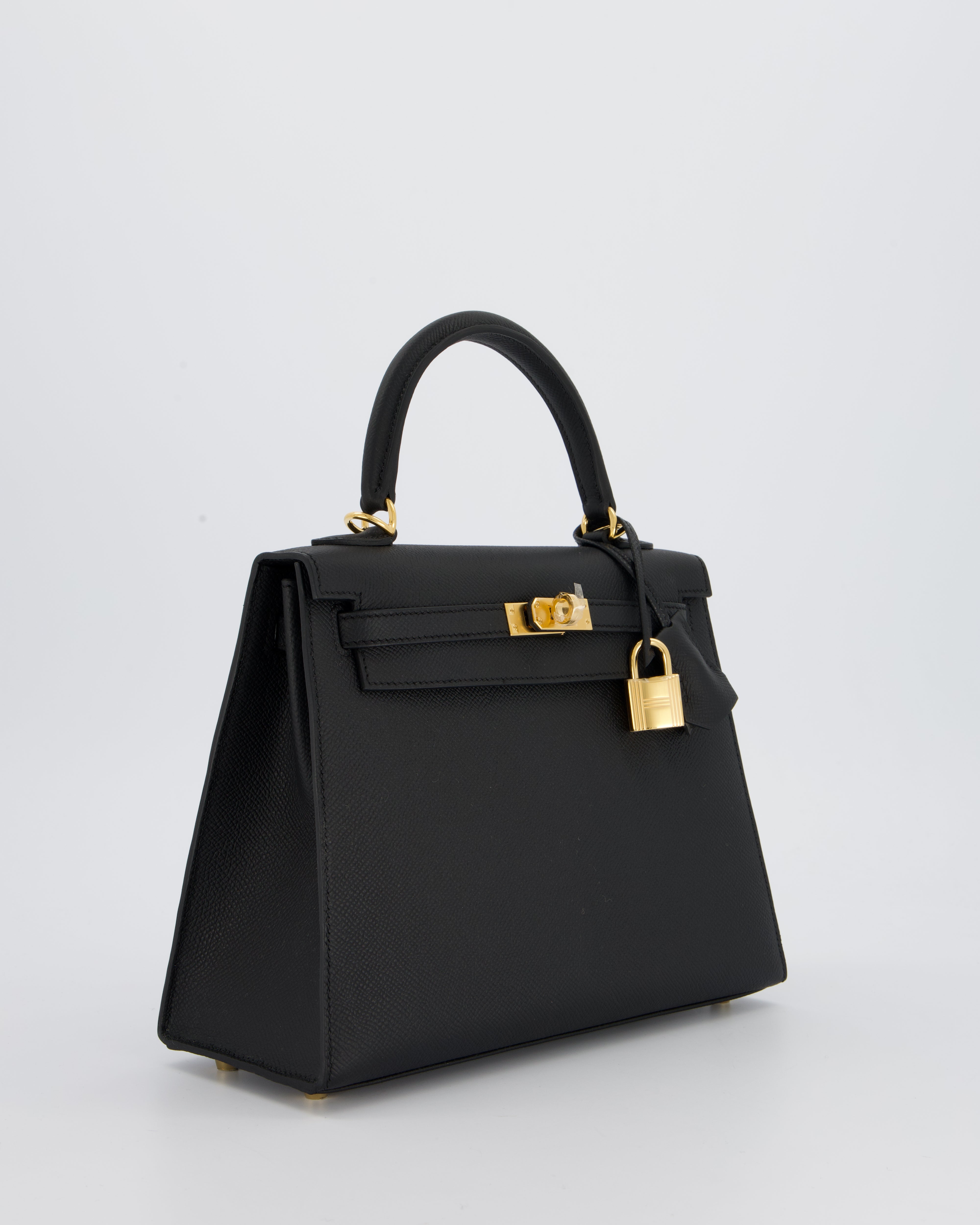 *HOT* Hermès Kelly 25 Sellier Bag in Noir Epsom Leather with Gold Hardware