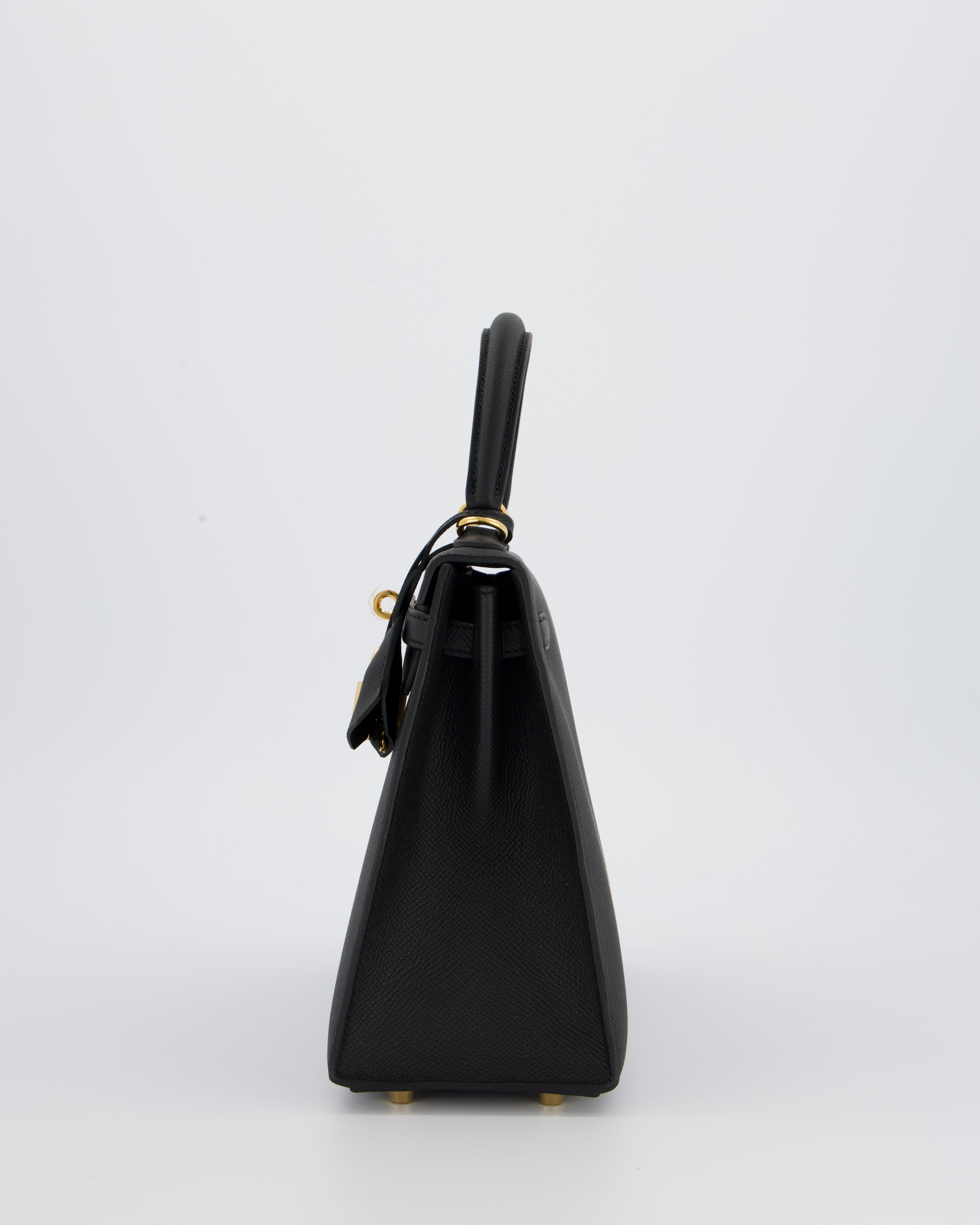 *HOT* Hermès Kelly 25 Sellier Bag in Noir Epsom Leather with Gold Hardware