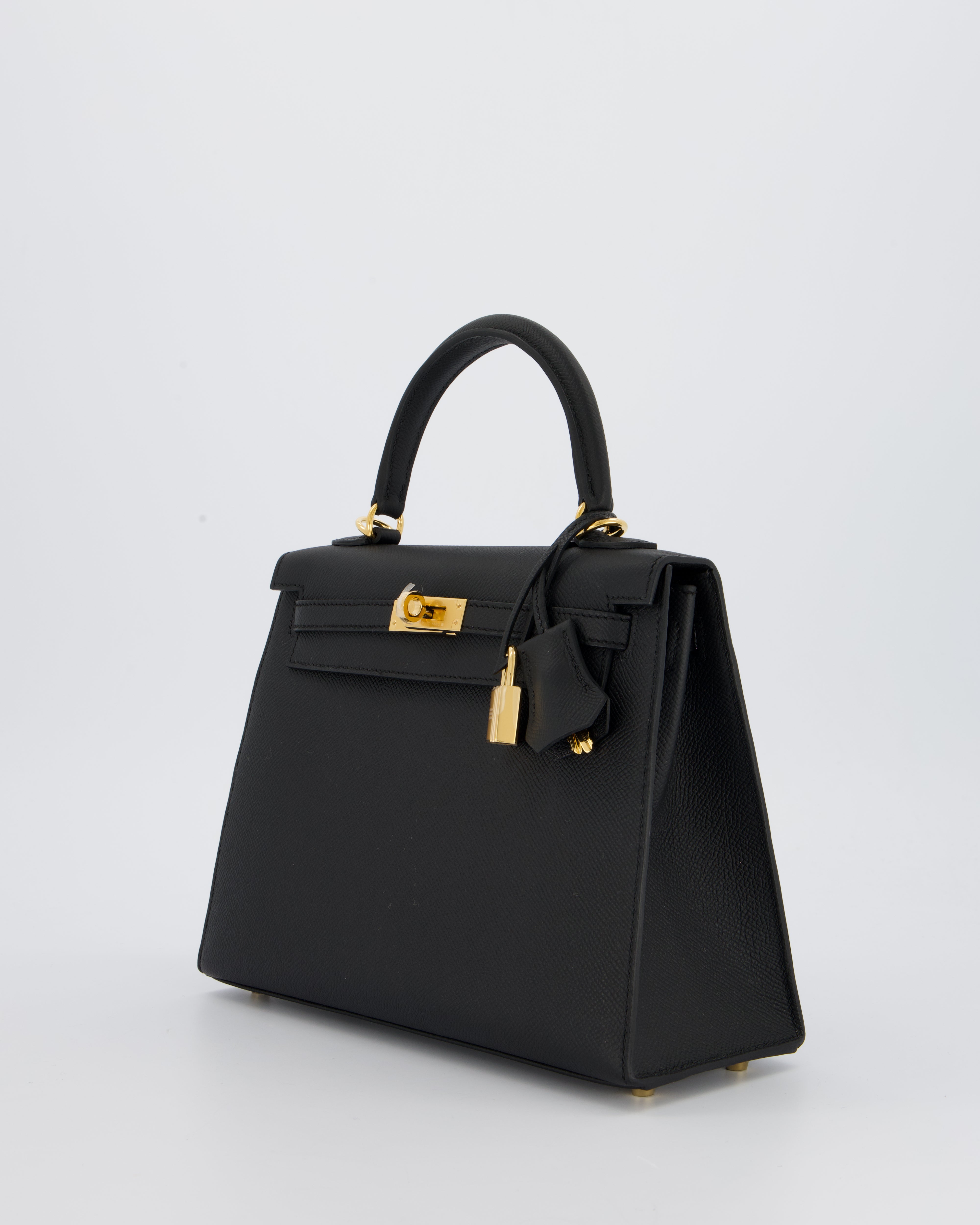 *HOT* Hermès Kelly 25 Sellier Bag in Noir Epsom Leather with Gold Hardware
