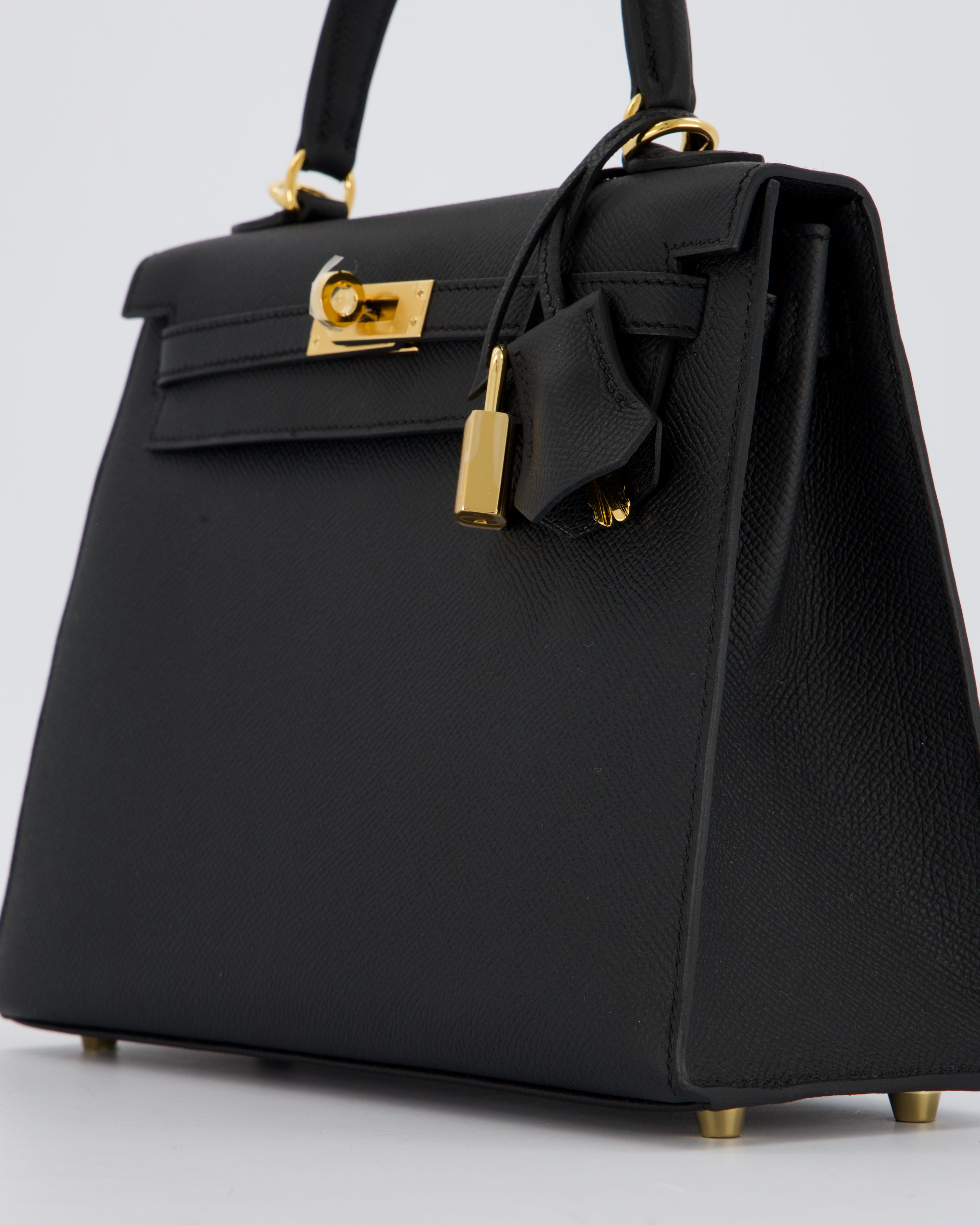 *HOT* Hermès Kelly 25 Sellier Bag in Noir Epsom Leather with Gold Hardware