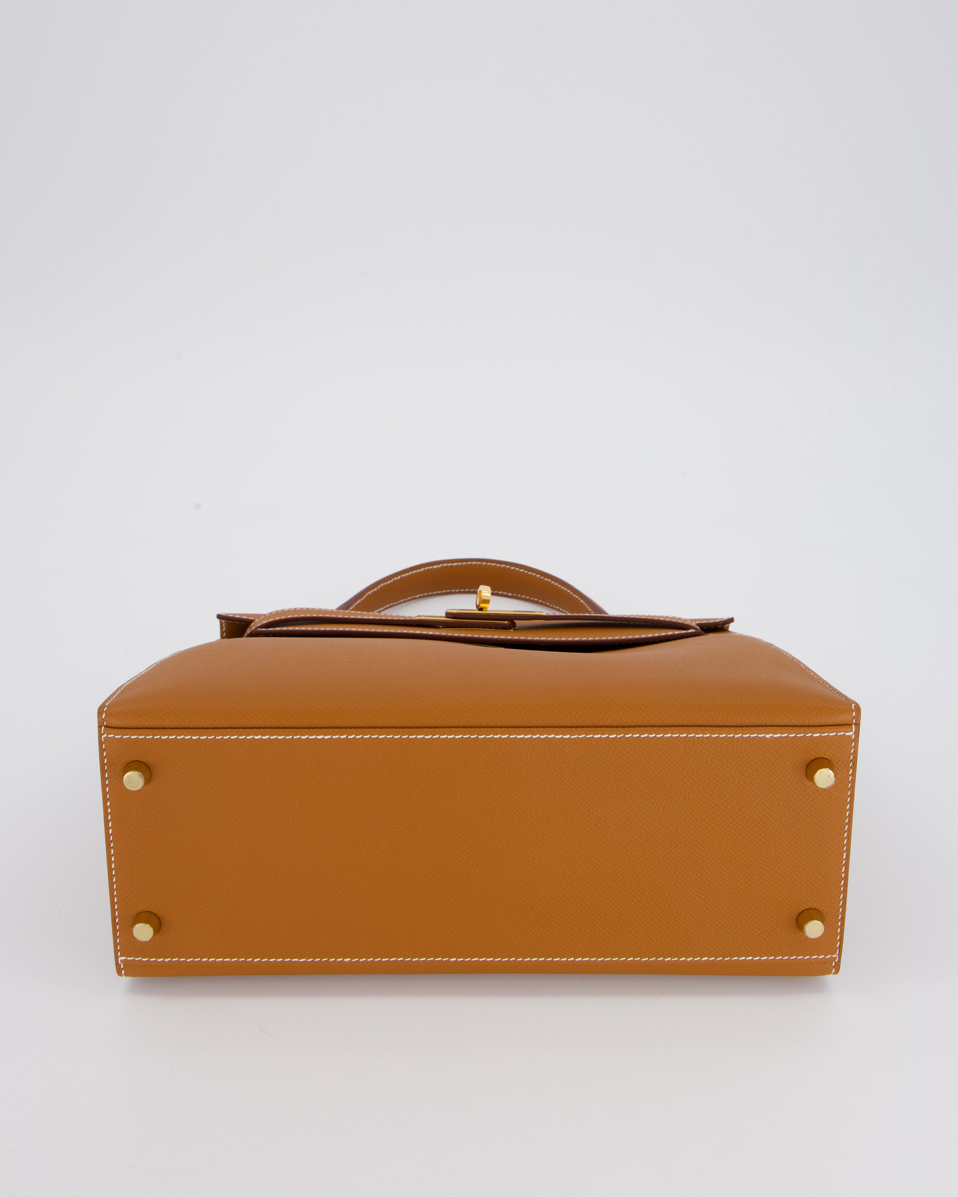 Hermès Kelly 28 Sellier Bag in Gold Epsom Leather with Gold Hardware