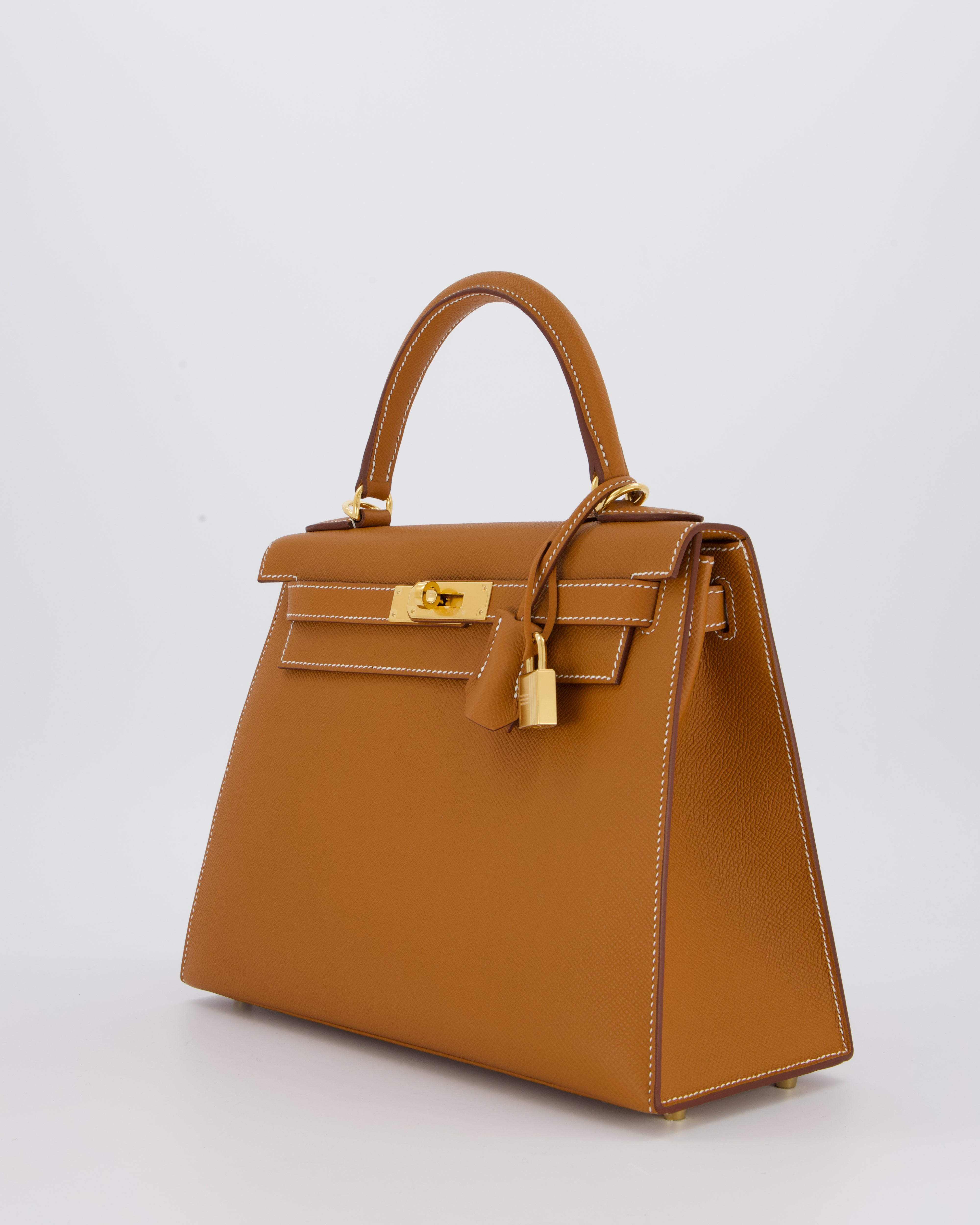 Hermès Kelly 28 Sellier Bag in Gold Epsom Leather with Gold Hardware