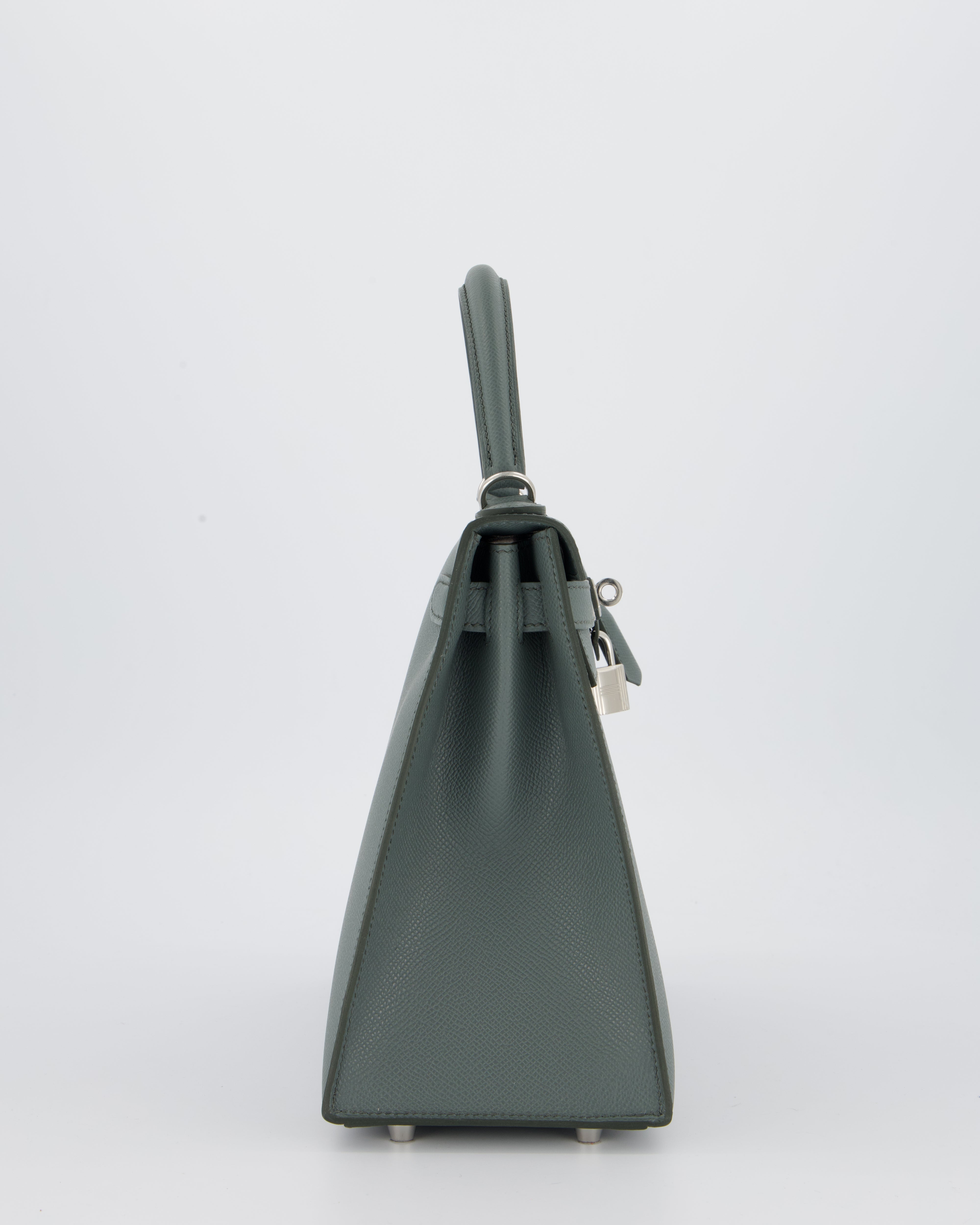 Hermès Kelly 28 Sellier Bag in Vert Amande Epsom Leather with Palladium Hardware