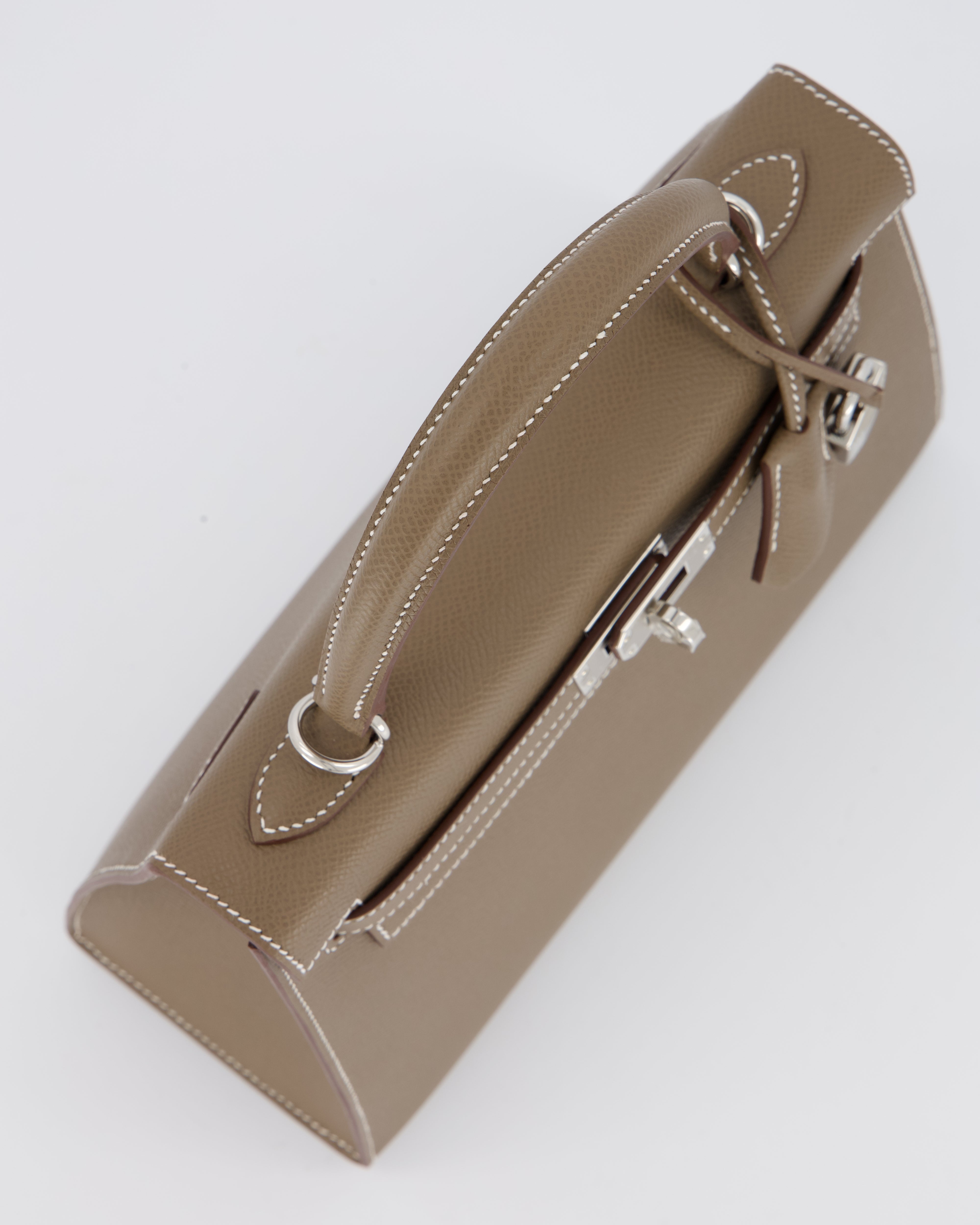Hermès Kelly 25 Sellier Bag in Etoupe Epsom Leather with Palladium Hardware