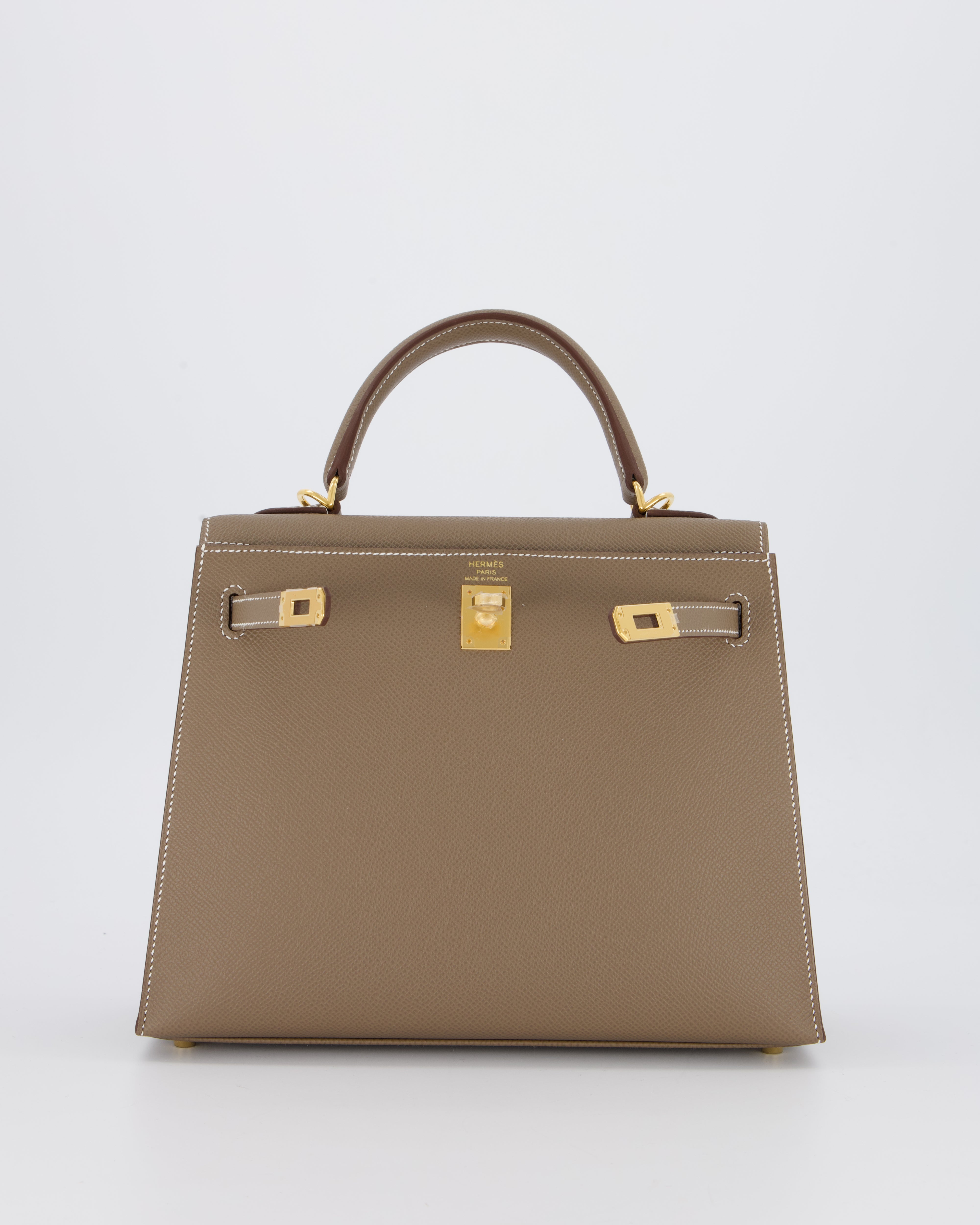 Hermès Kelly 25 Sellier in Etoupe Epsom Leather with Gold Hardware