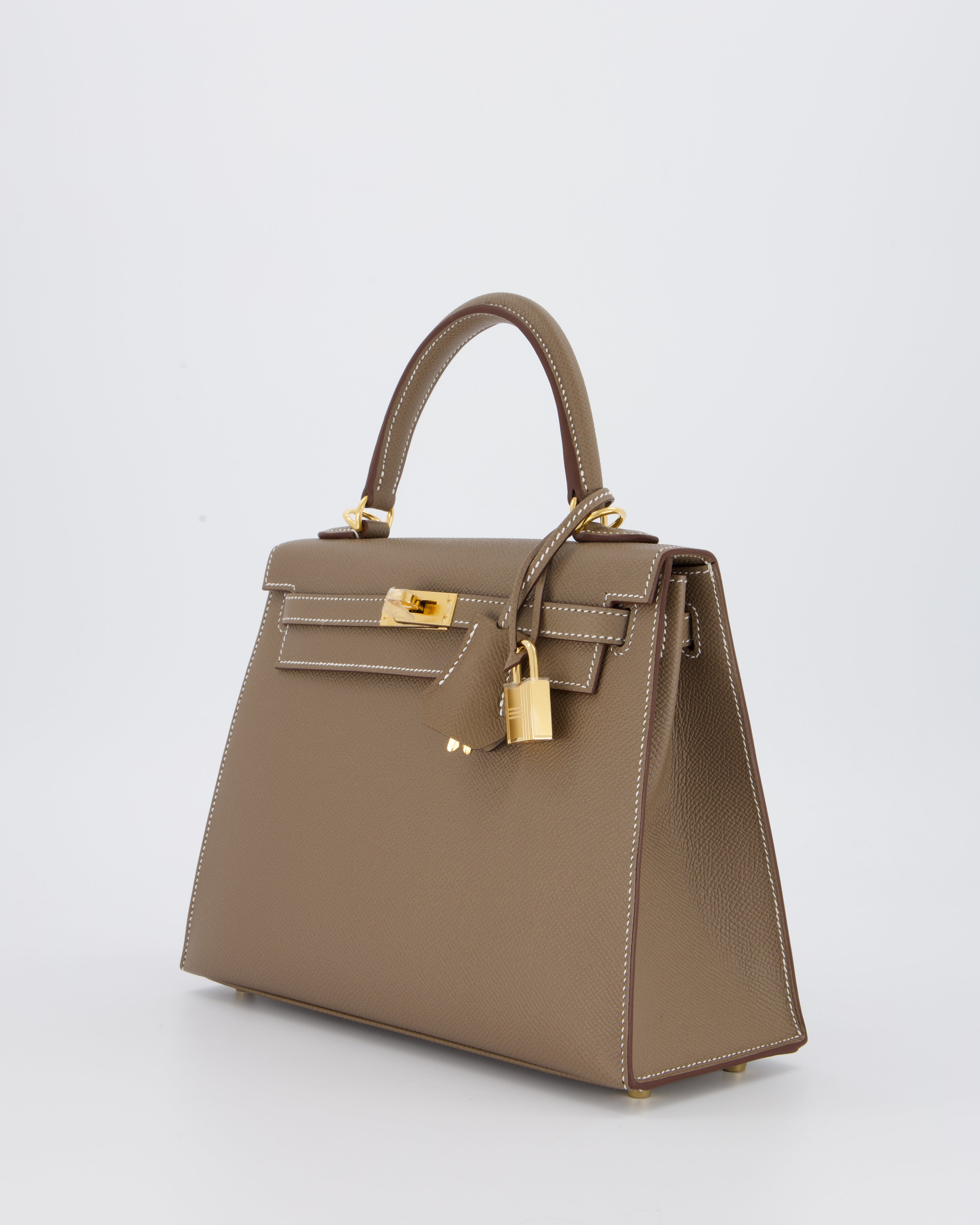 Hermès Kelly 25 Sellier in Etoupe Epsom Leather with Gold Hardware