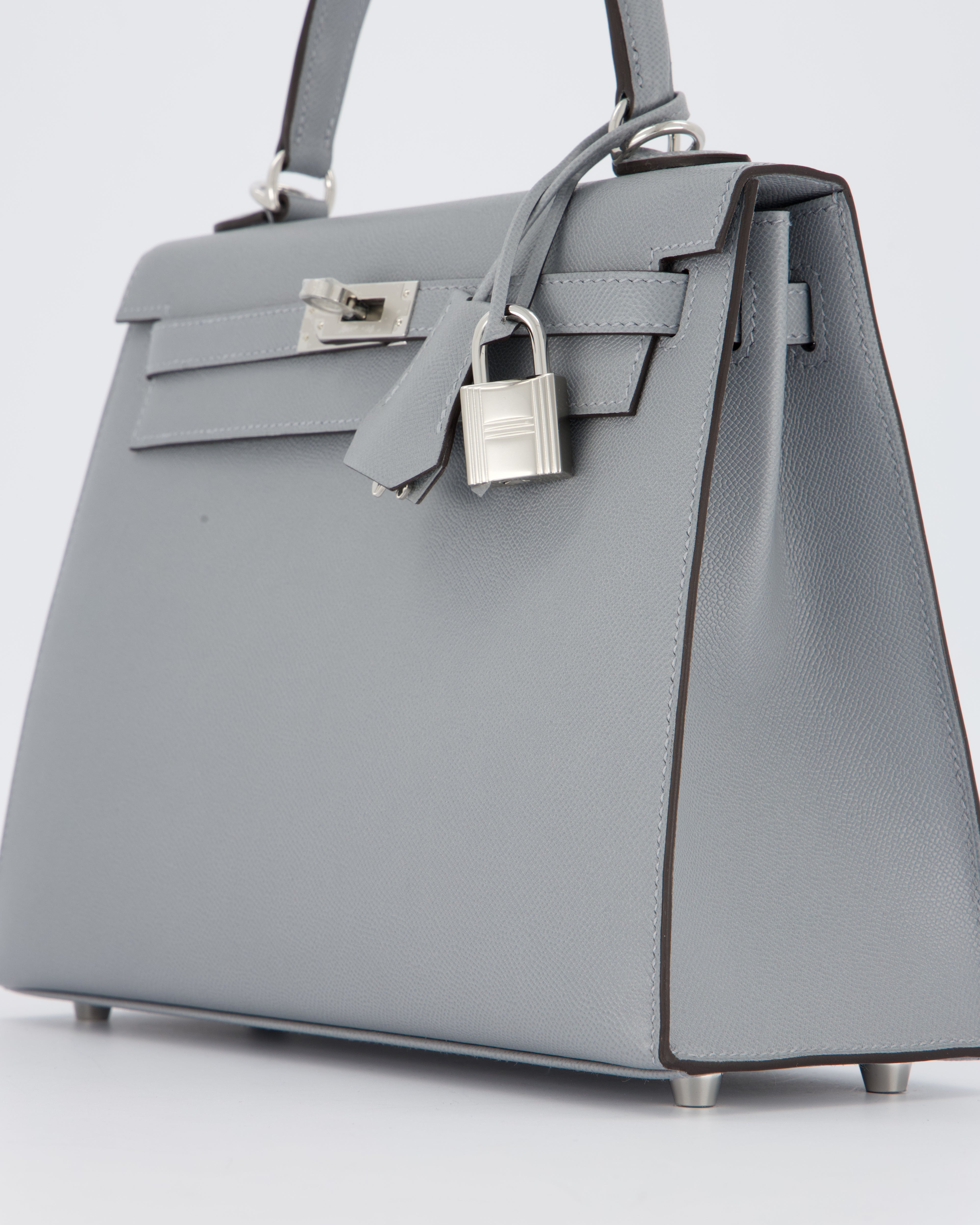 Hermès Kelly 25 Sellier Bag in Gris Pantin Epsom Leather with Palladium Hardware