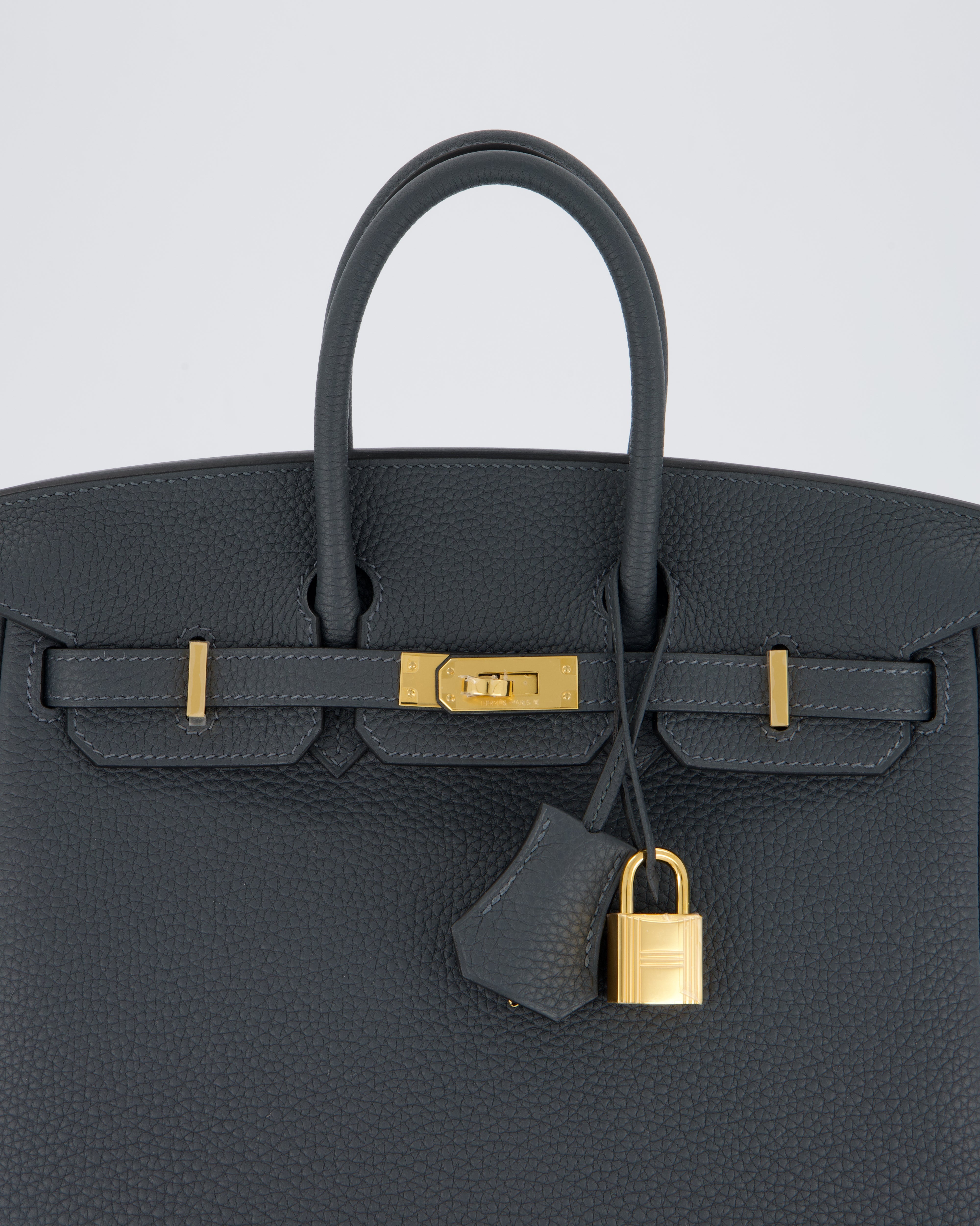 *RARE* Hermès Birkin 25 Retourne Bag in Gris Misty Togo Leather with Gold Hardware