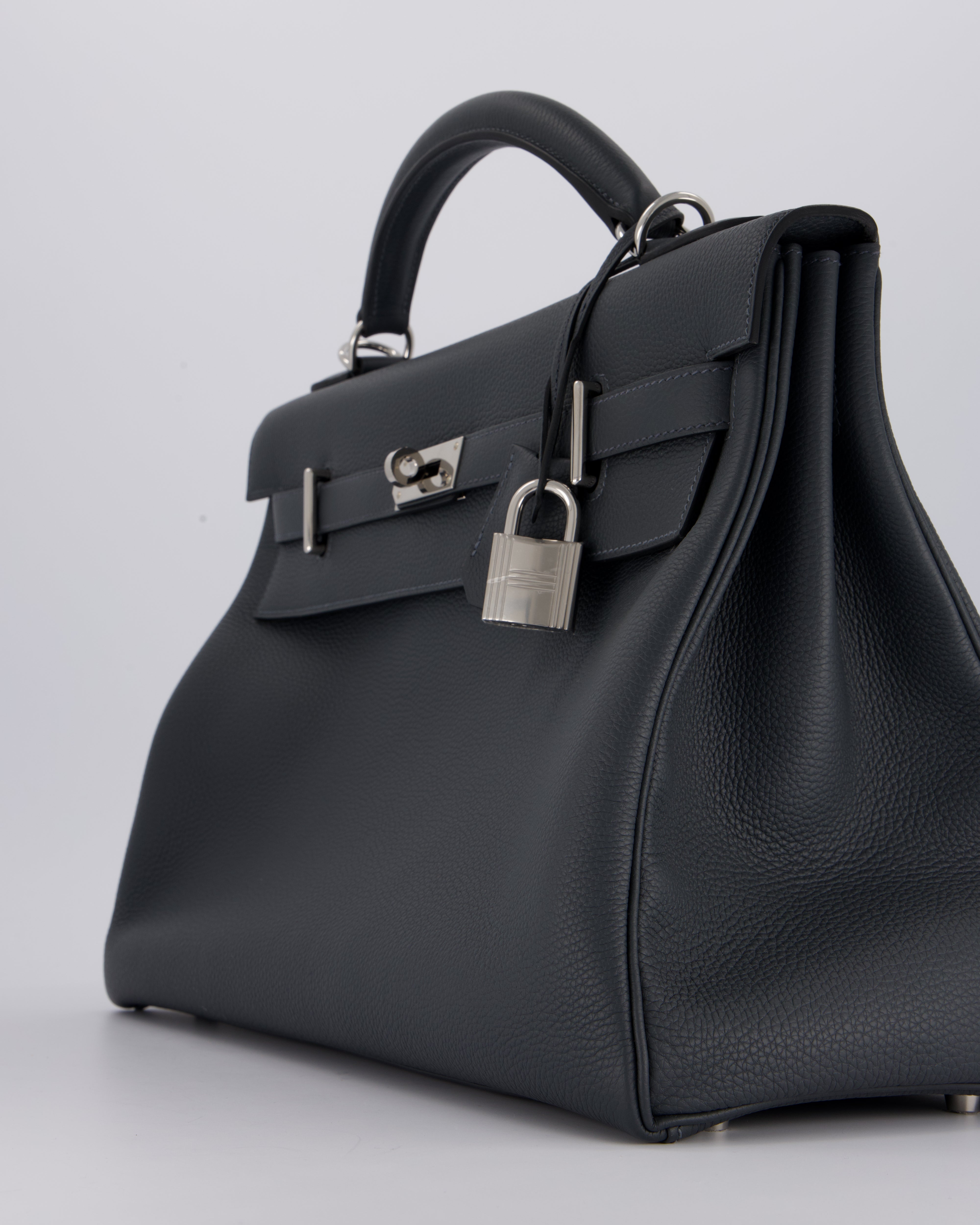 *RARE* Hermès Kelly 42 Maxi Retourne Bag in Gris Misty Togo Leather with Palladium Hardware