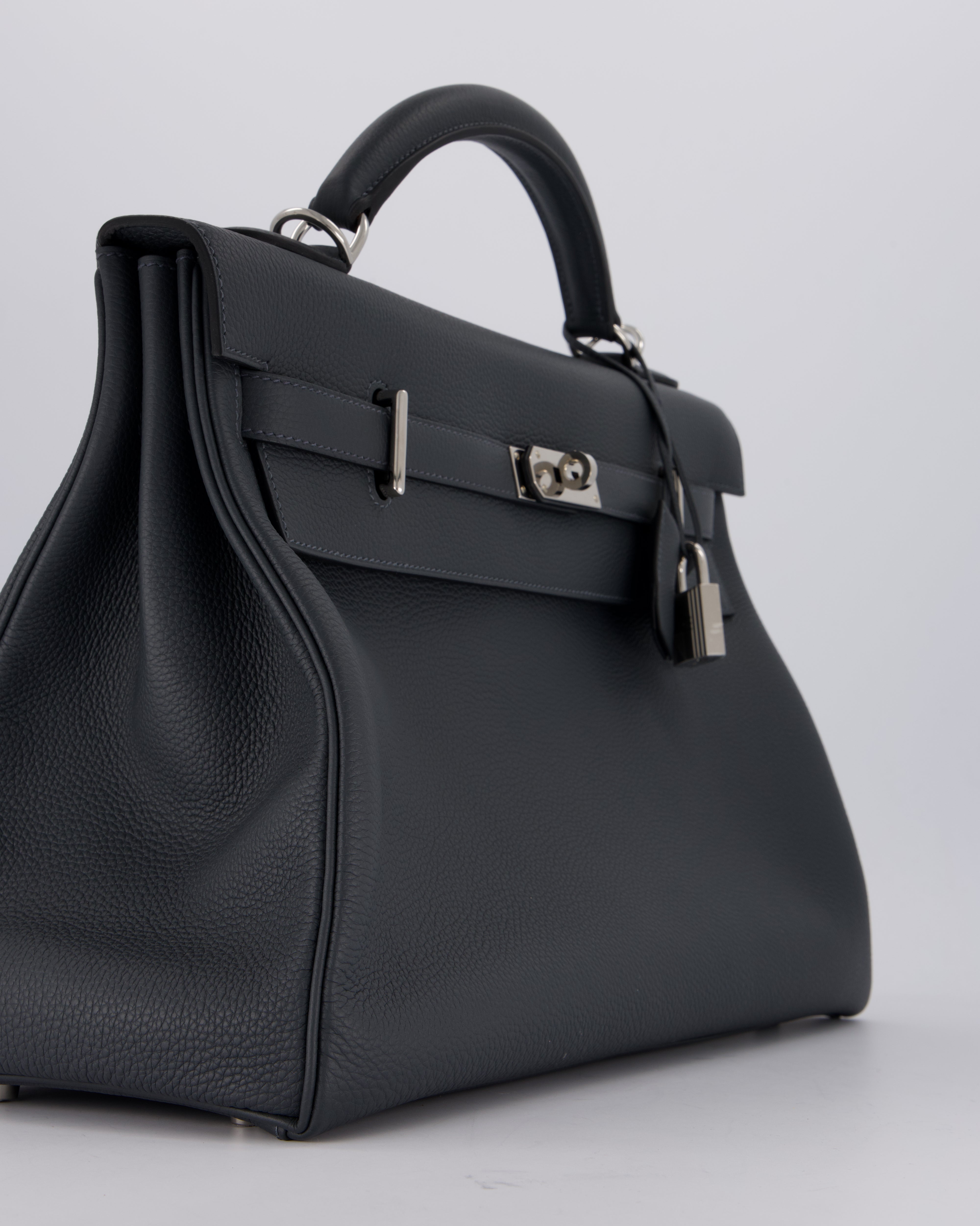 *RARE* Hermès Kelly 42 Maxi Retourne Bag in Gris Misty Togo Leather with Palladium Hardware