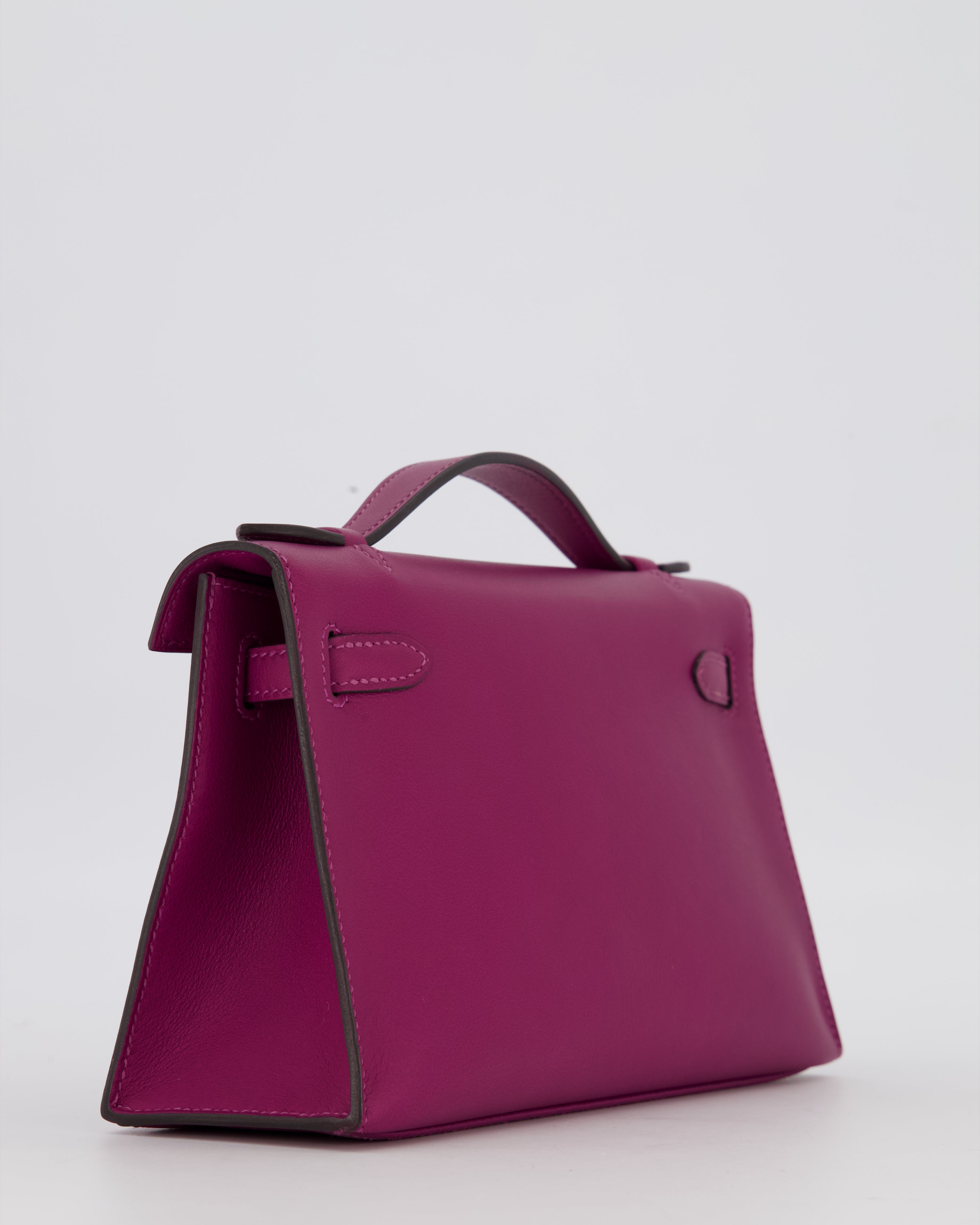 *RARE COLOUR* Hermès Kelly Pochette Bag in Anemone Swift Leather and Gold Hardware