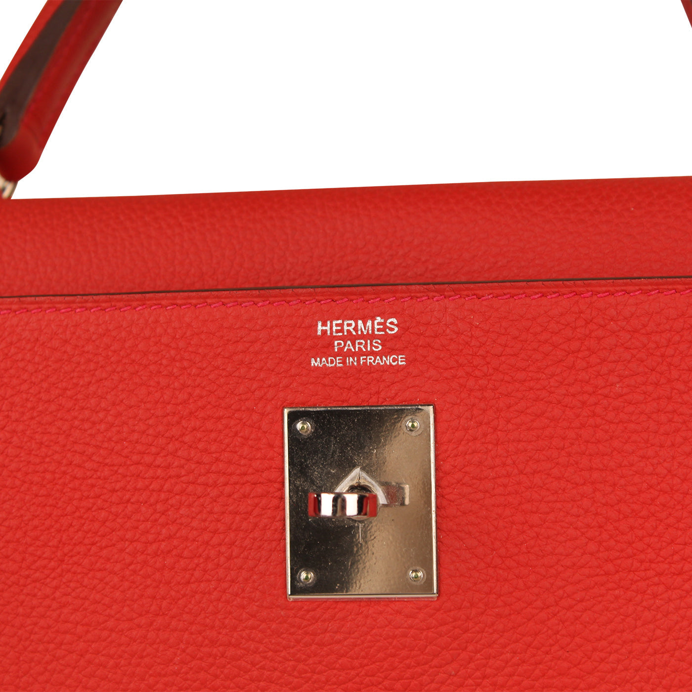 Kelly 32 - Red Togo