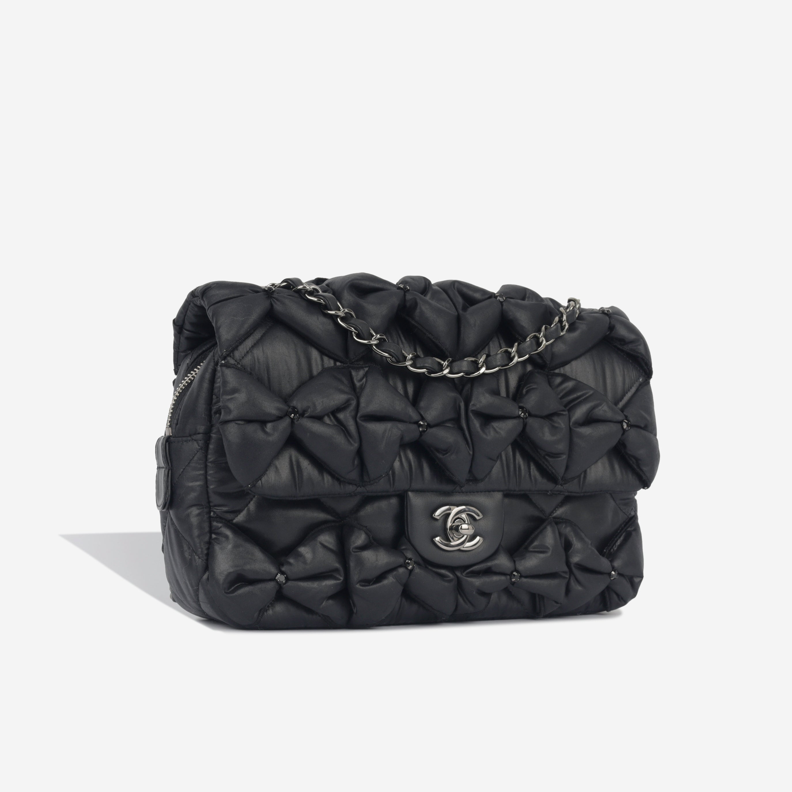 Seasonal Draped Fabric Flap