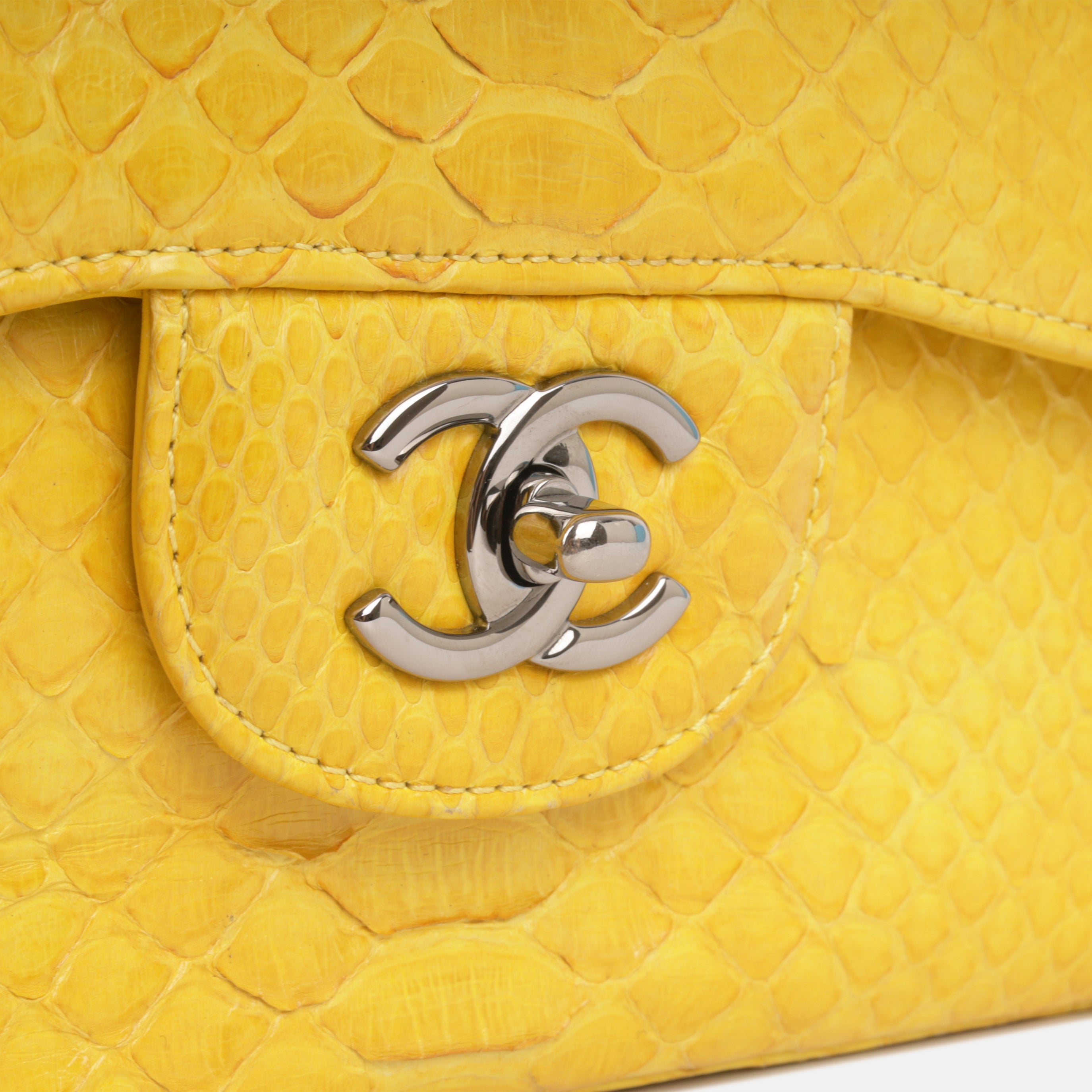 Classic Flap Bag - Jumbo