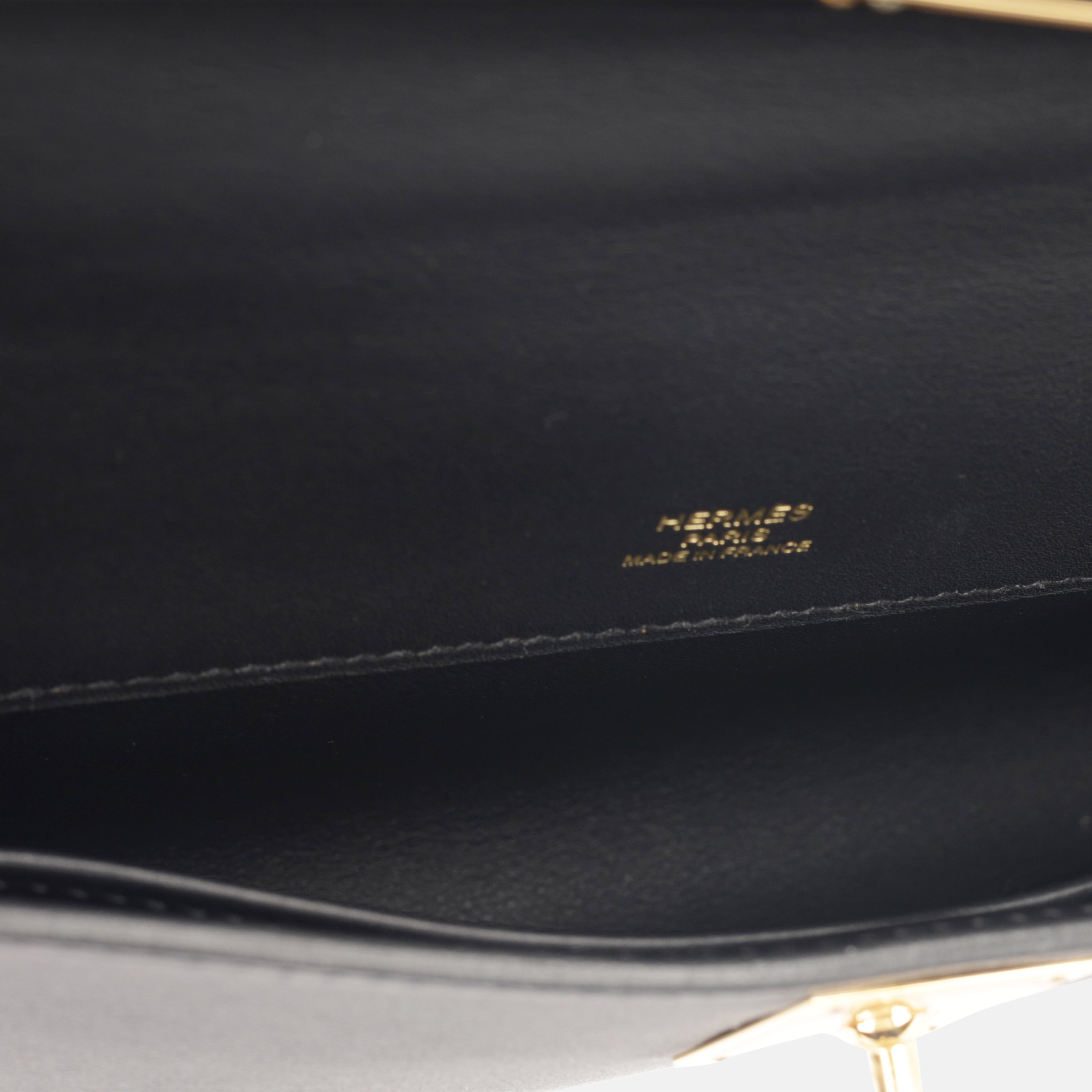 Kelly Cut Clutch - Noir Swift