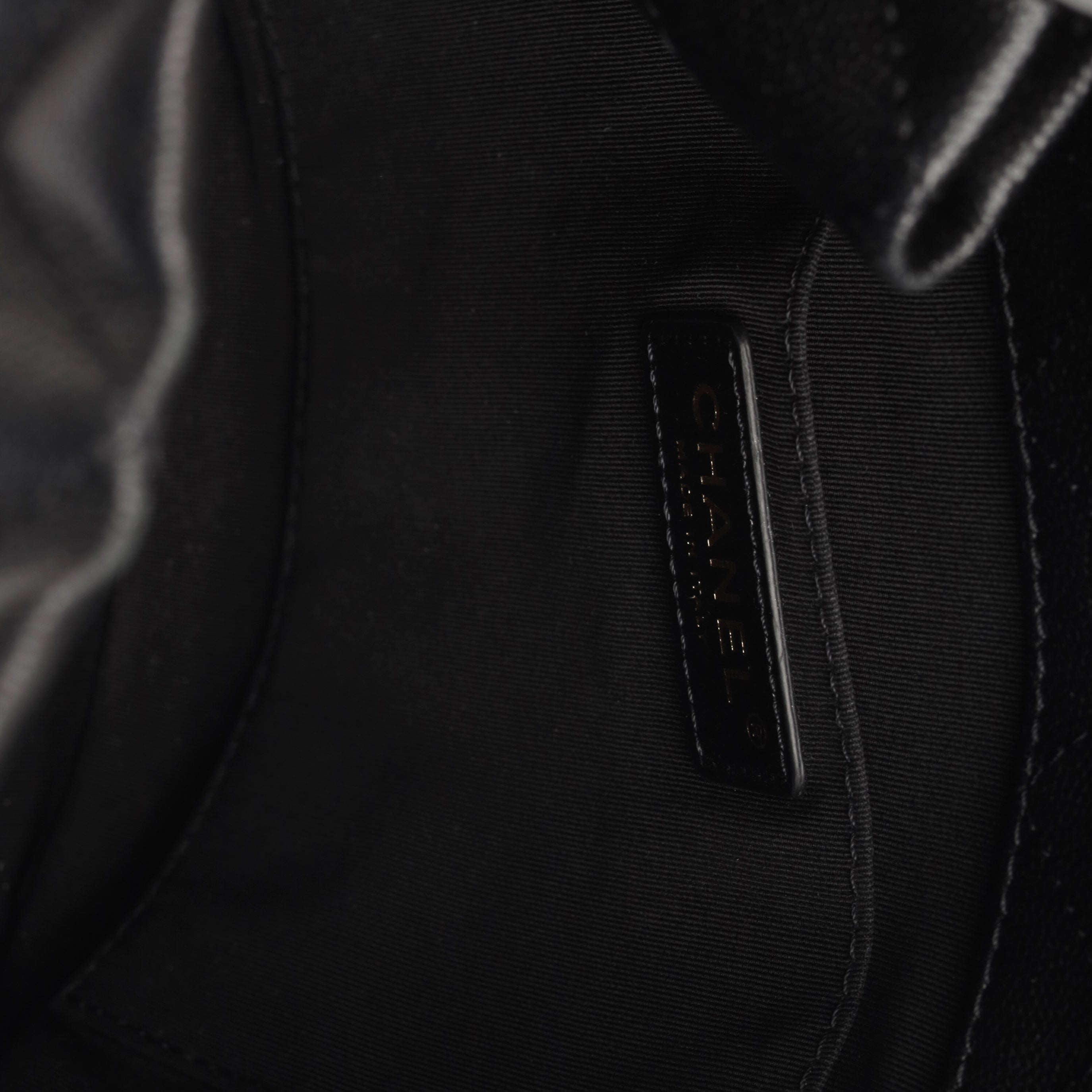 Quilted Bucket Bag - Black Caviar