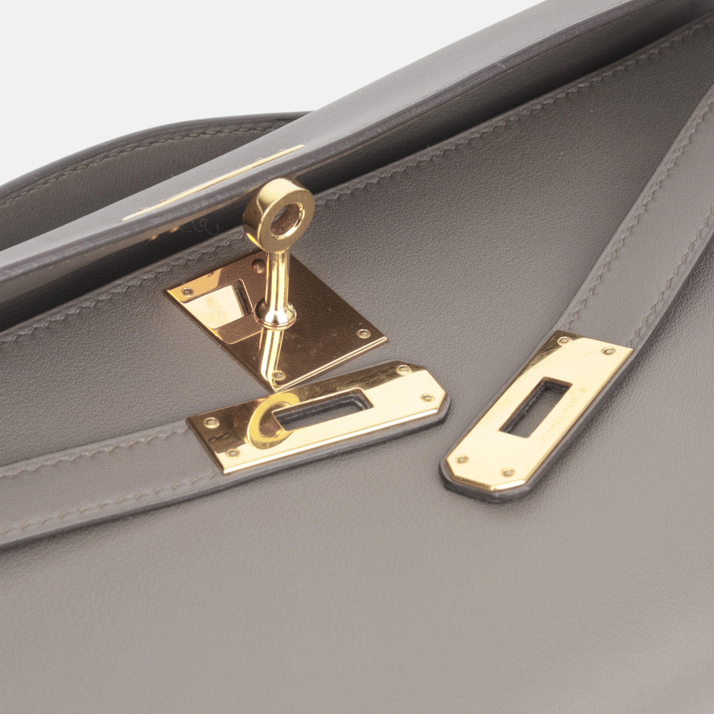 Kelly Cut Clutch - Gris Asphalt