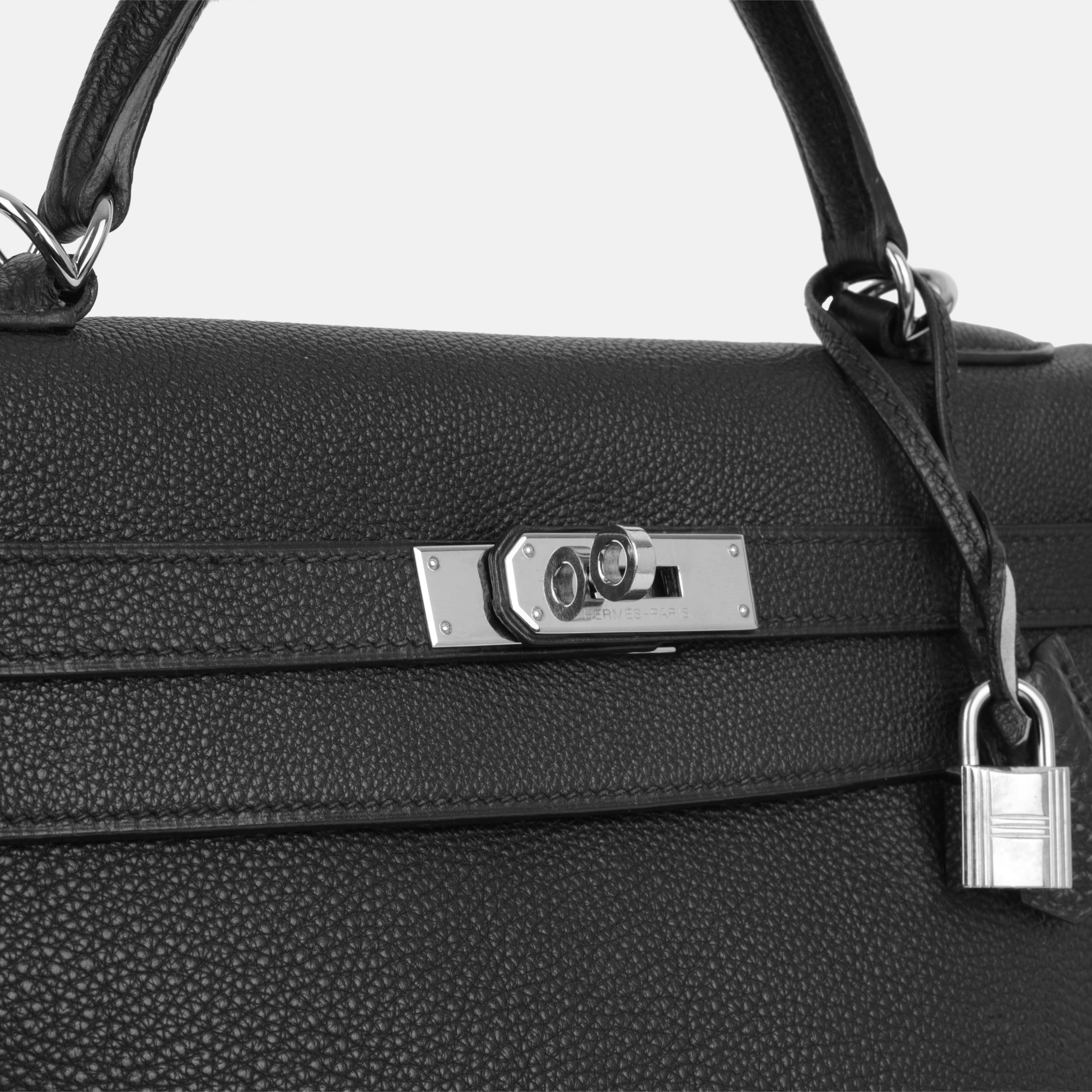 Kelly 32 - Noir