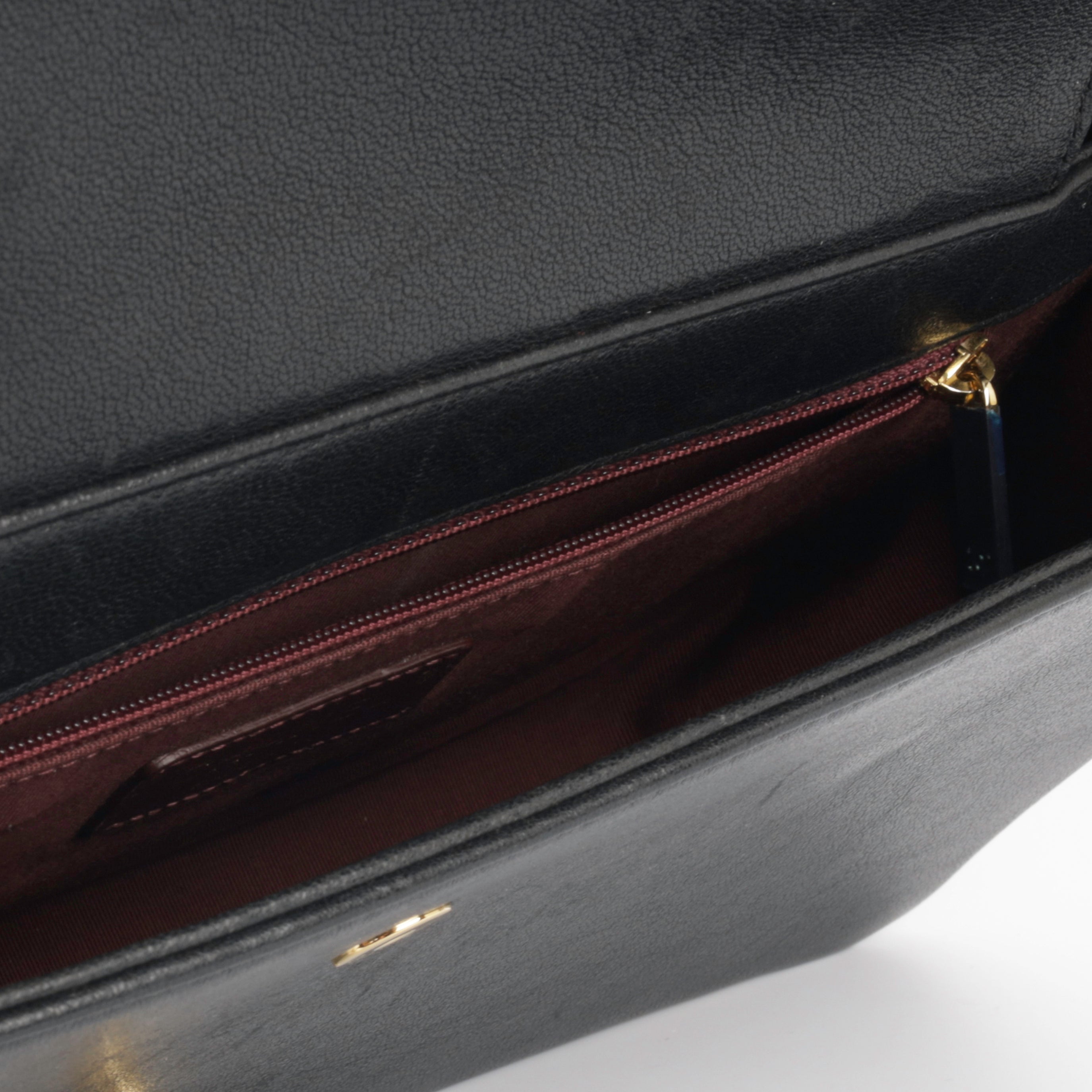 Vintage Wallet on Chain
