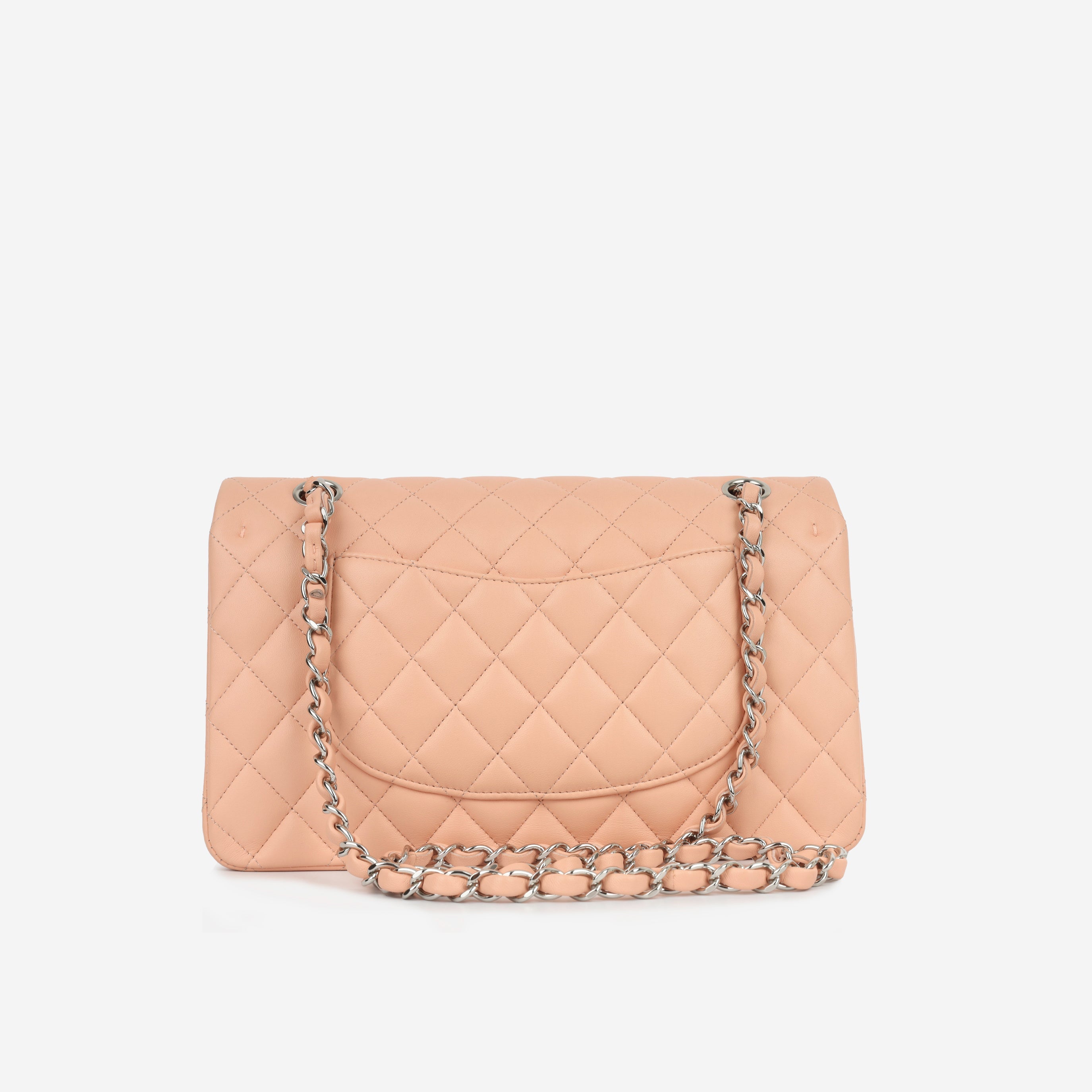 Medium Classic Flap