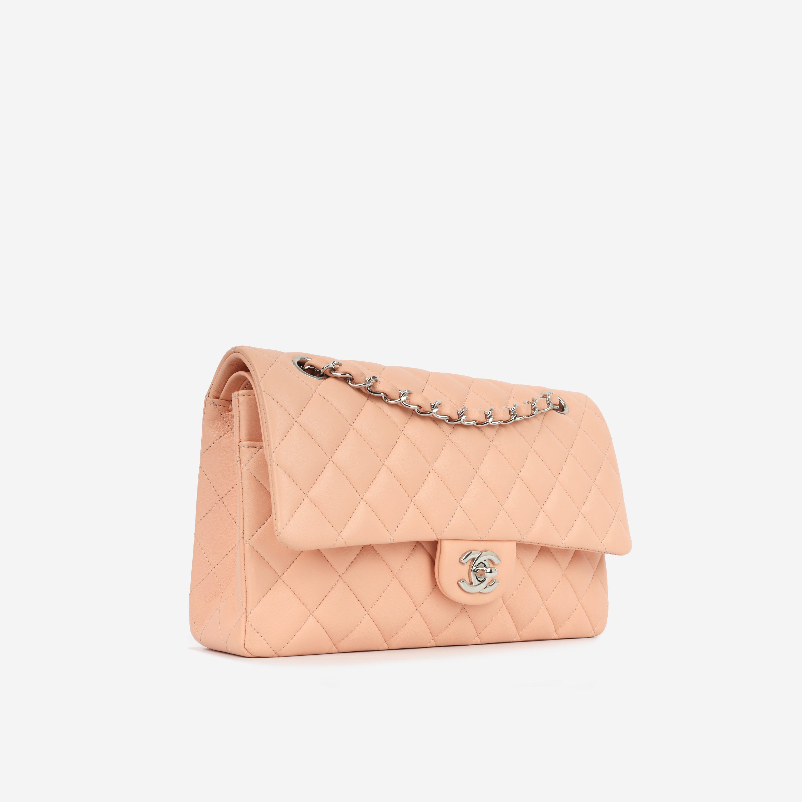 Medium Classic Flap