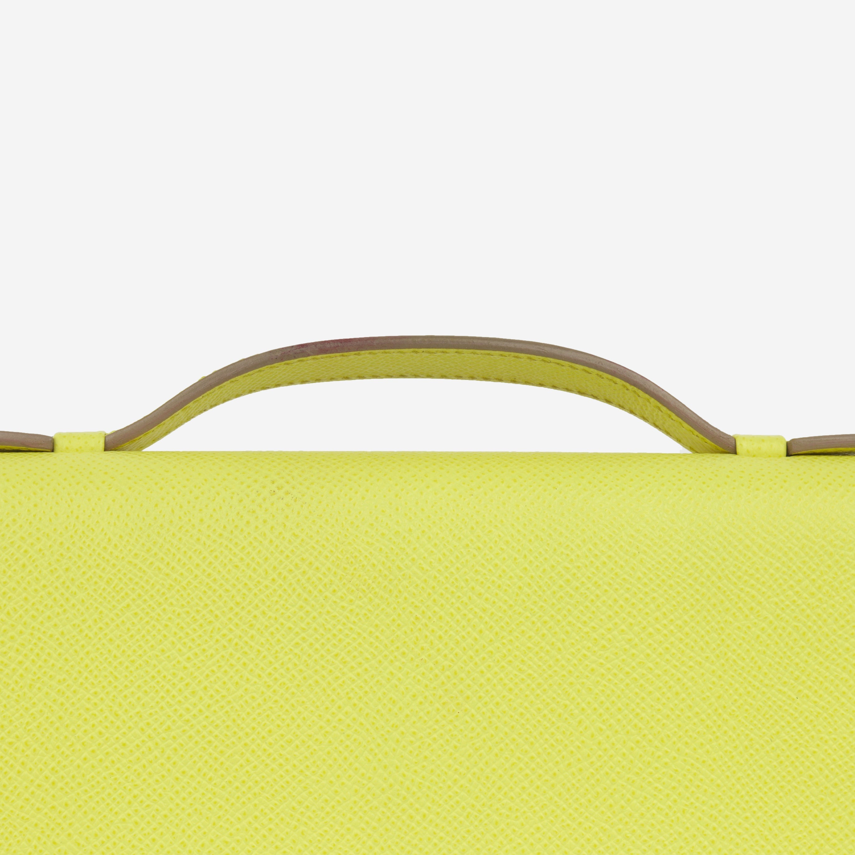 Kelly Cut Clutch - Lime