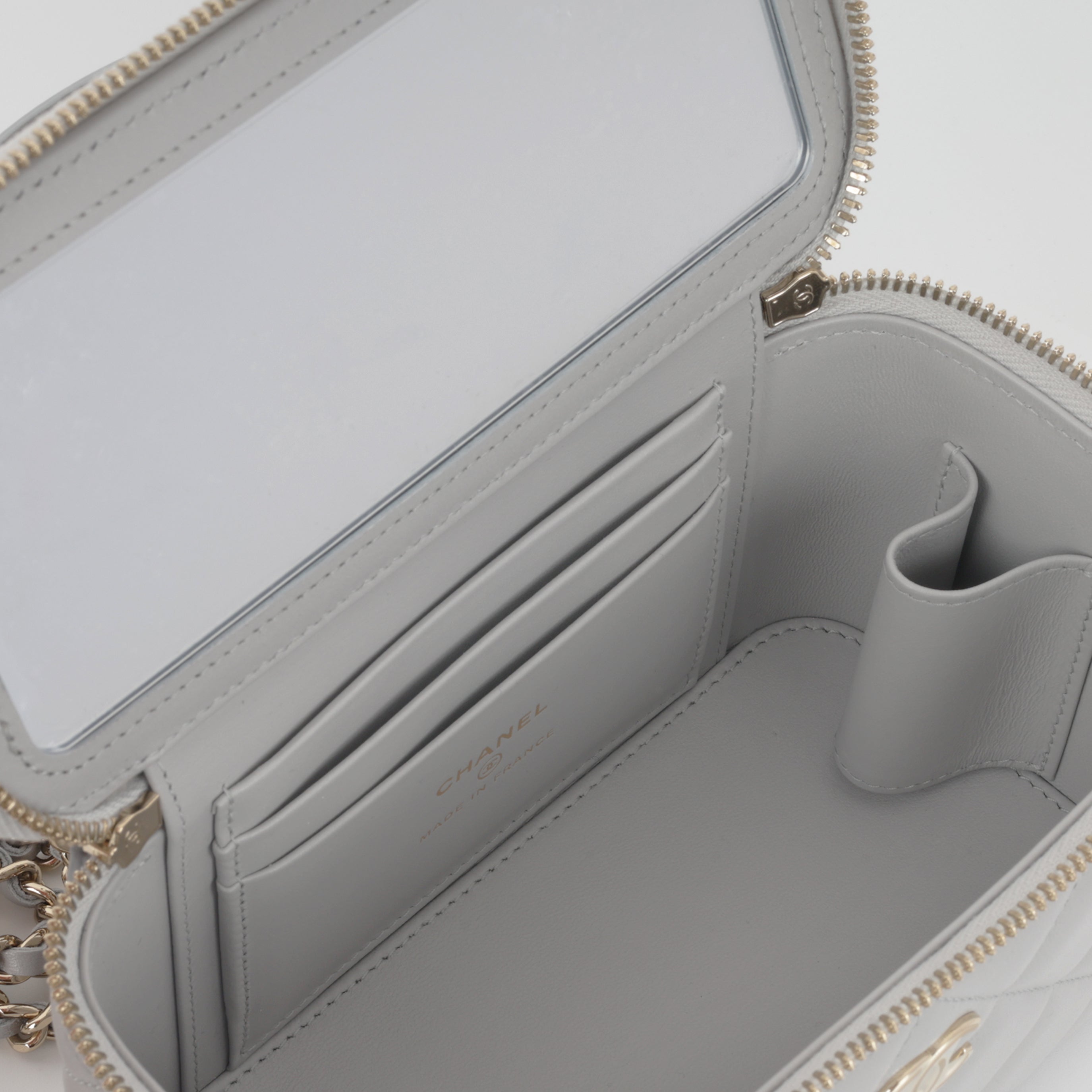 Small Vanity Top Handle