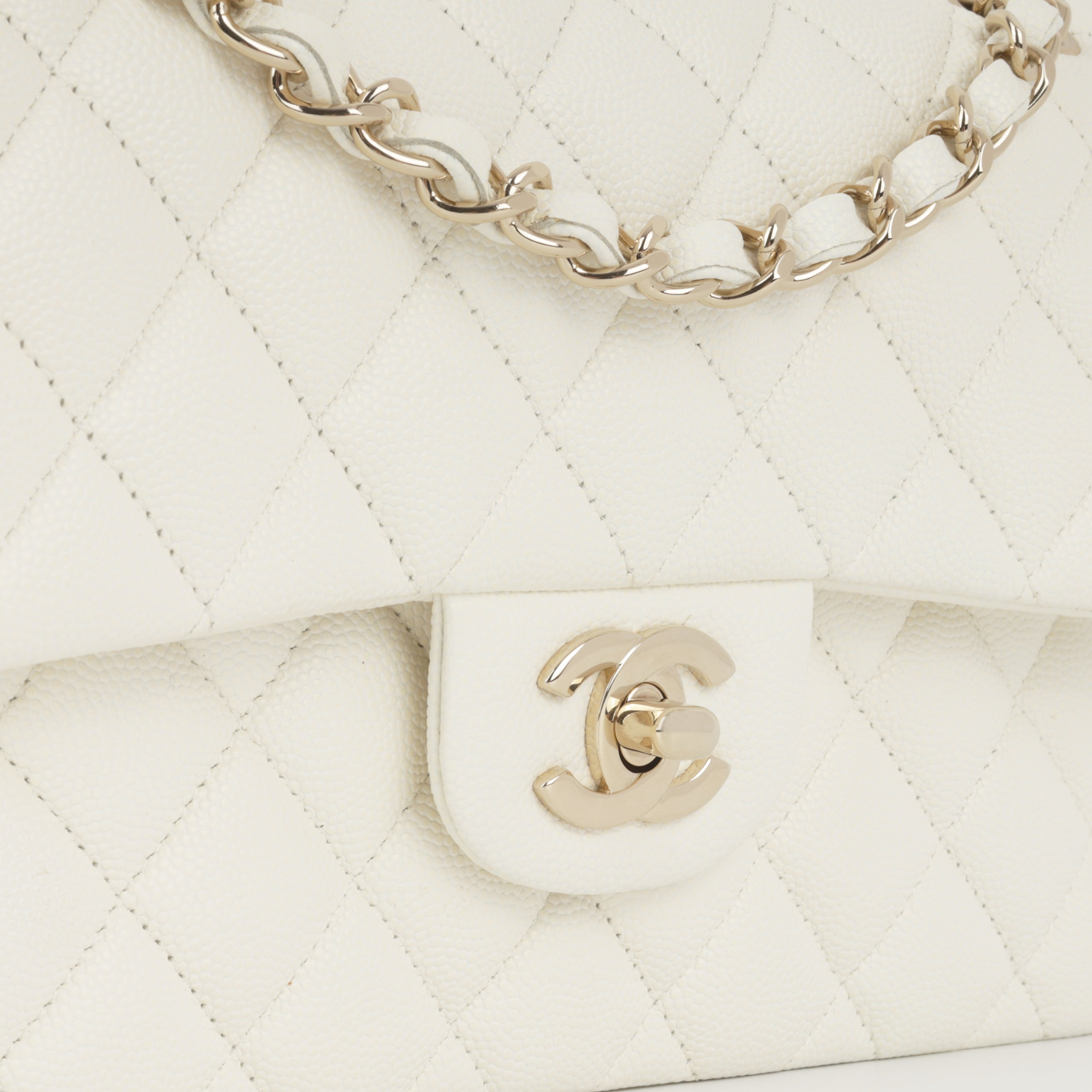 Small Classic Flap