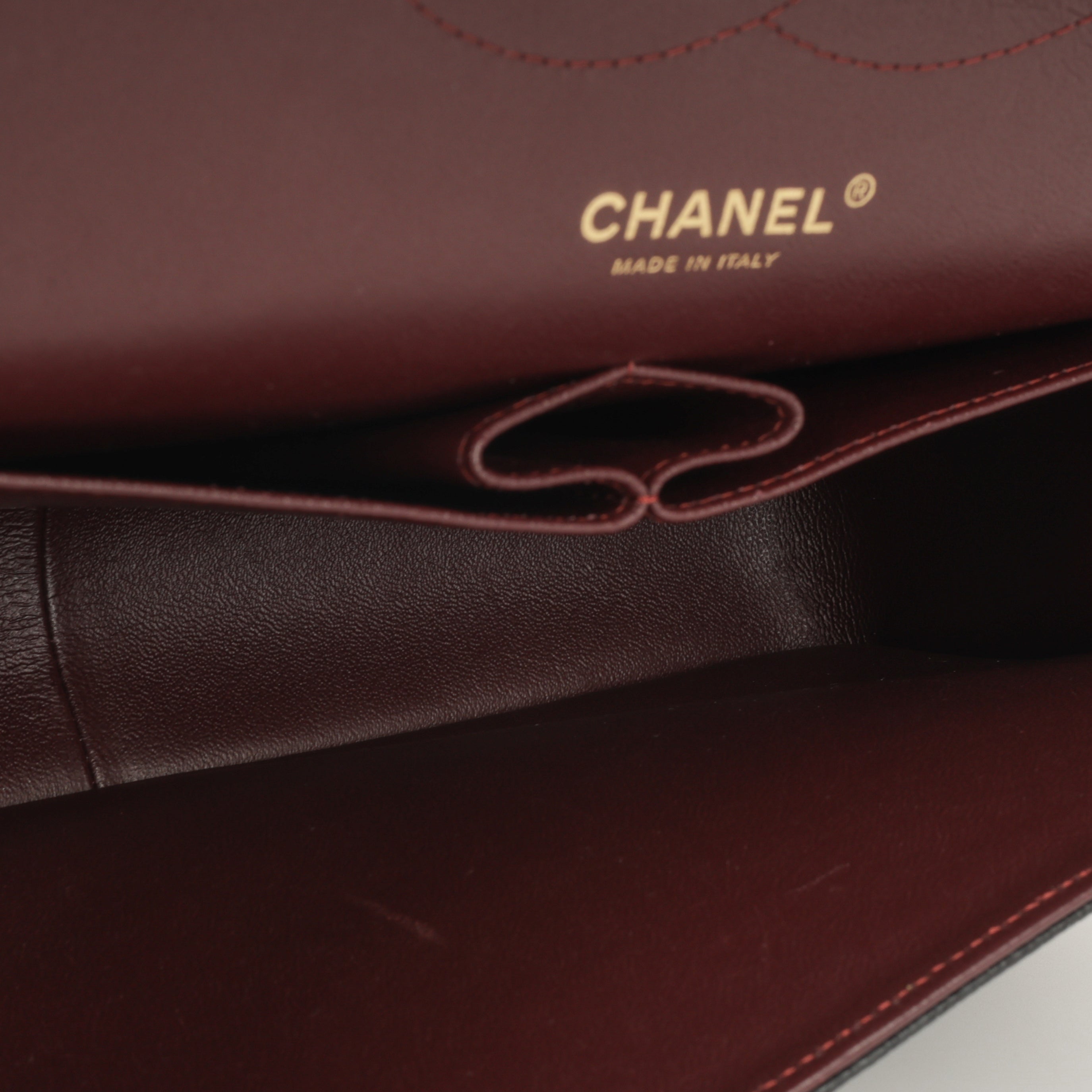 Jumbo Classic Flap