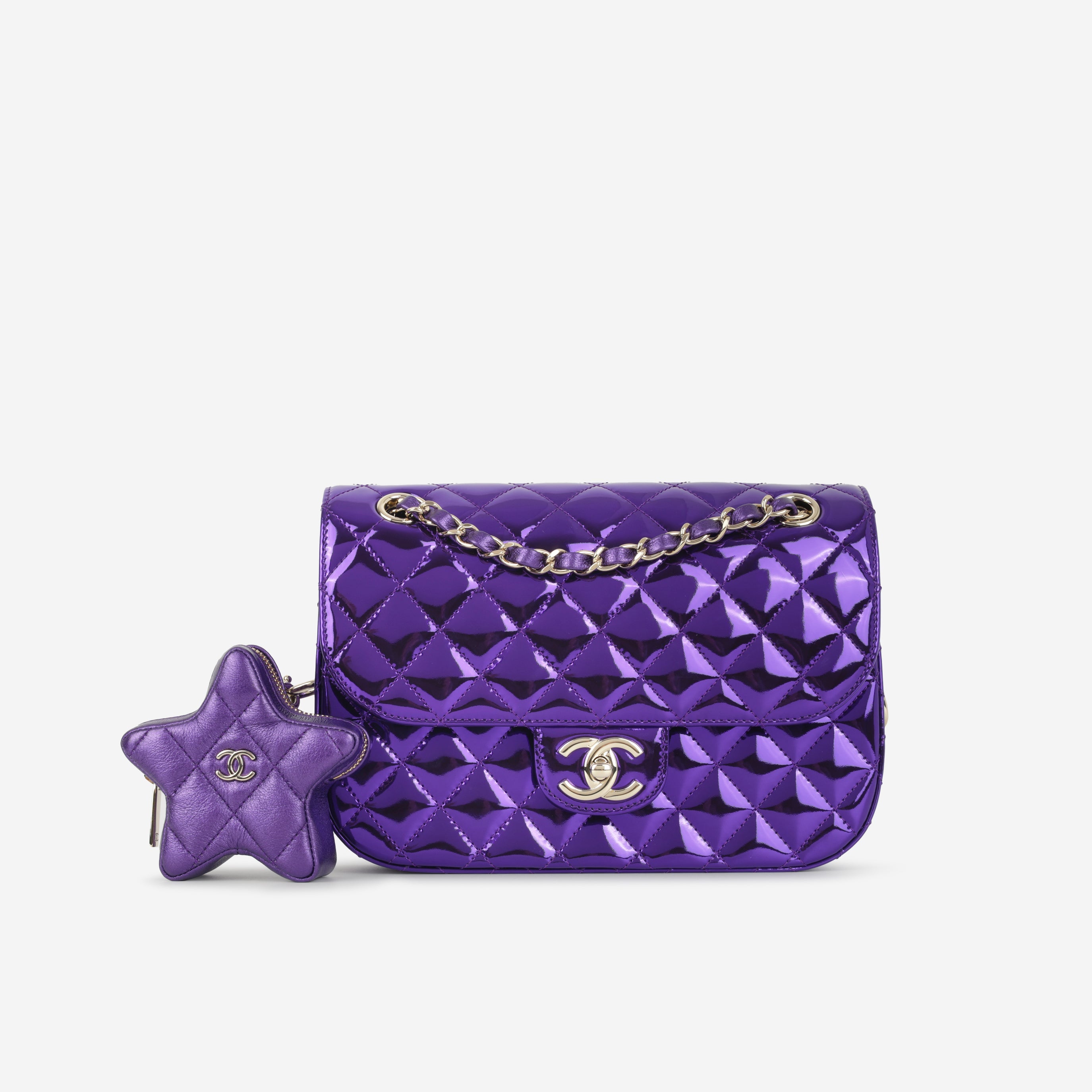 Small Seasonal Flap W/Star Pouch