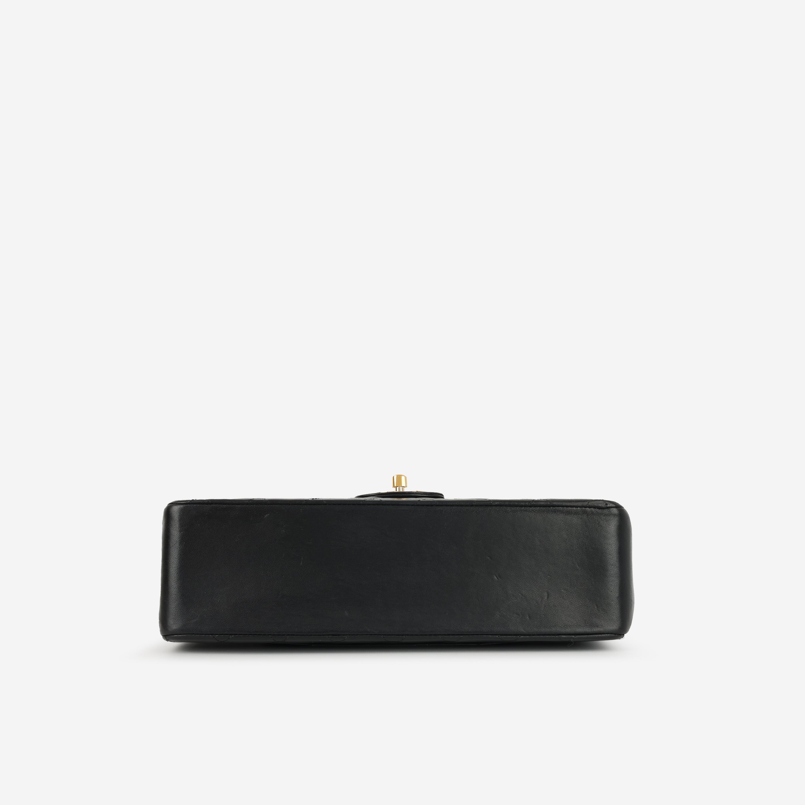 Vintage Medium Classic Flap