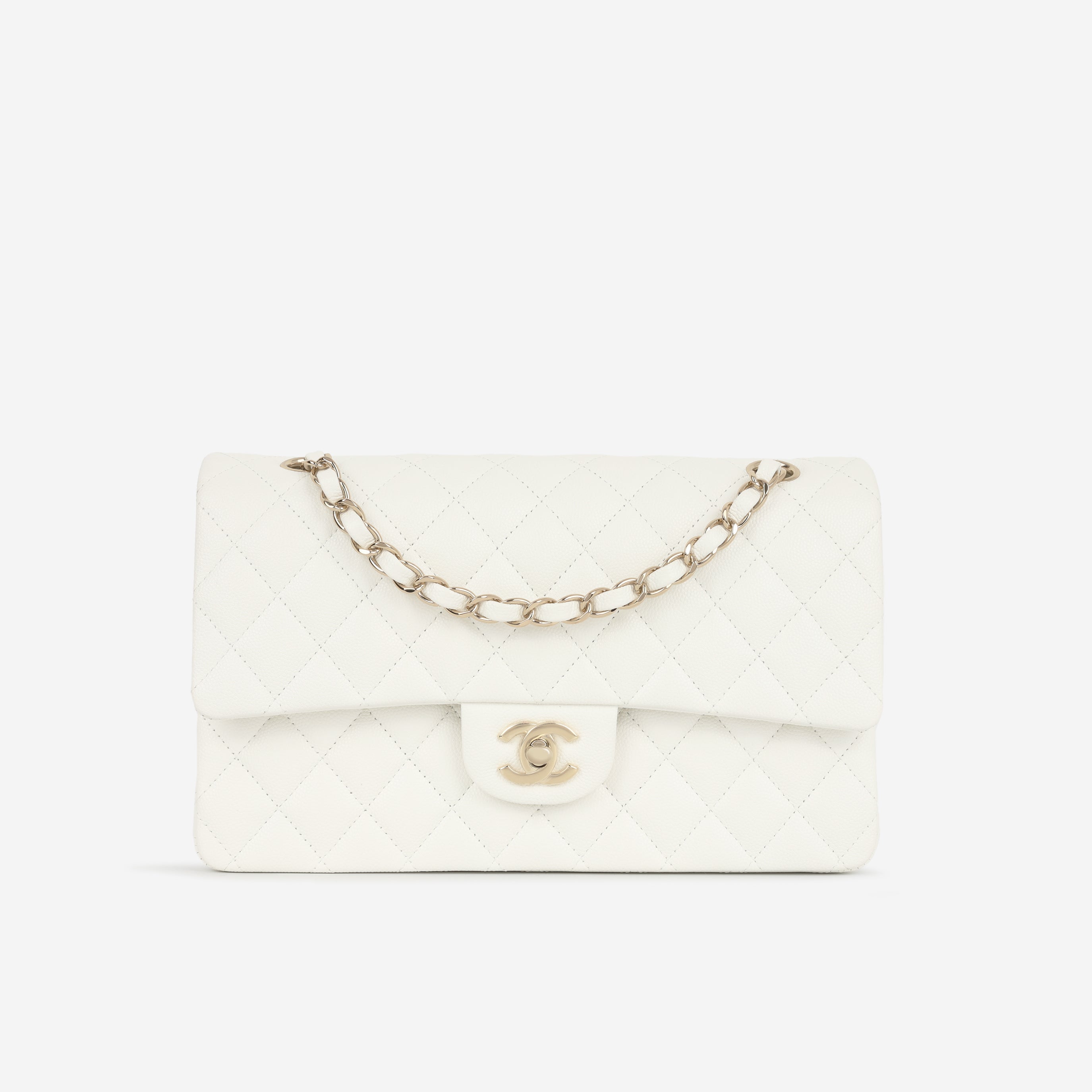 Medium Classic Flap
