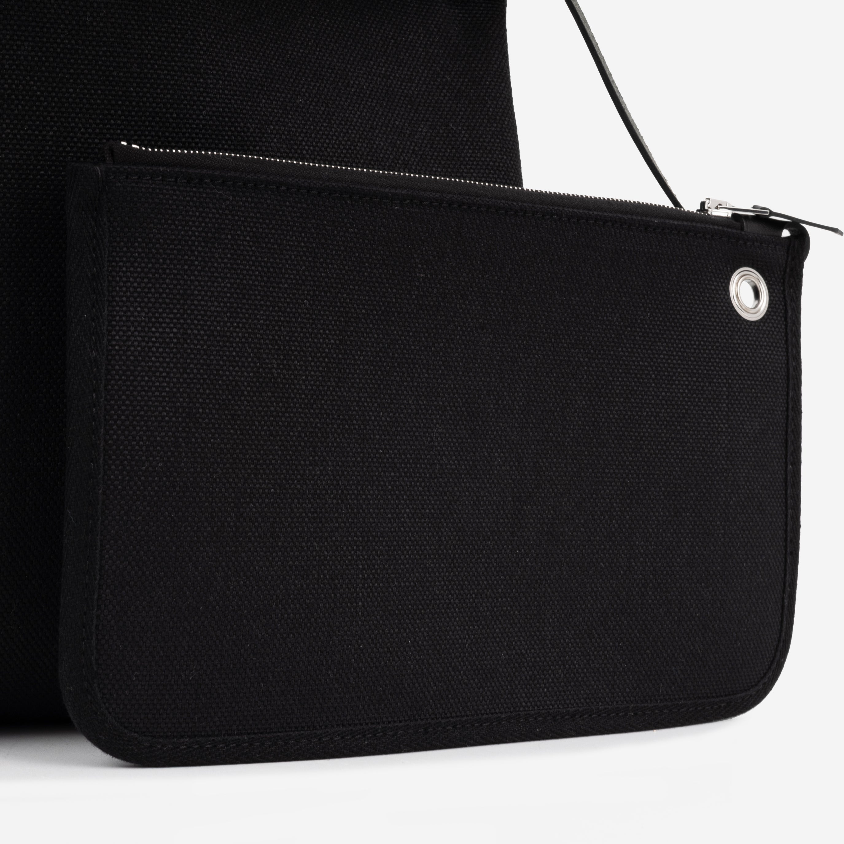 Hermès Herbag 31 - Noir Canvas | Palladium Hardware