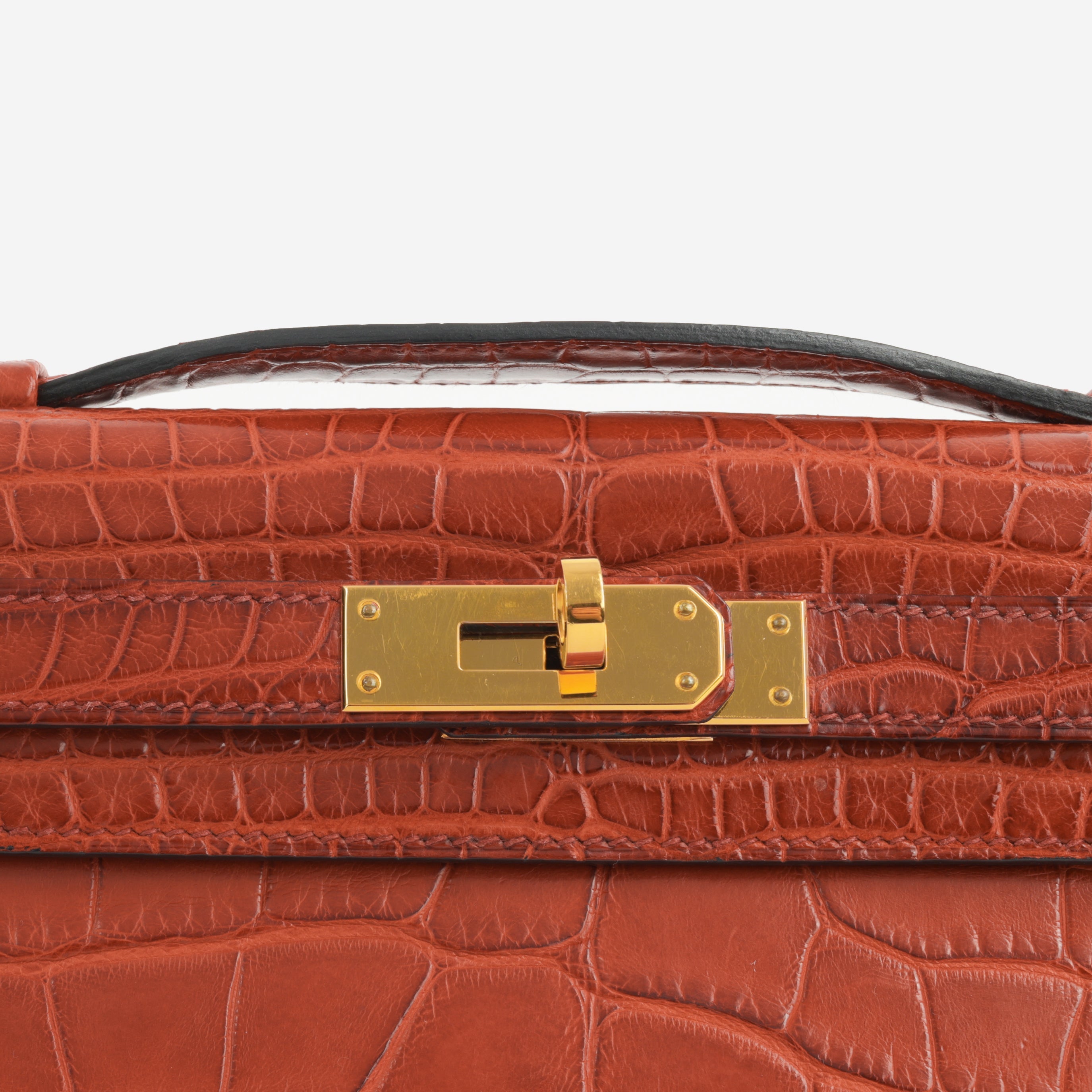 Hermès Kelly Cut Clutch - Rouge H Matte Alligator Missipiensis | Gold Hardware
