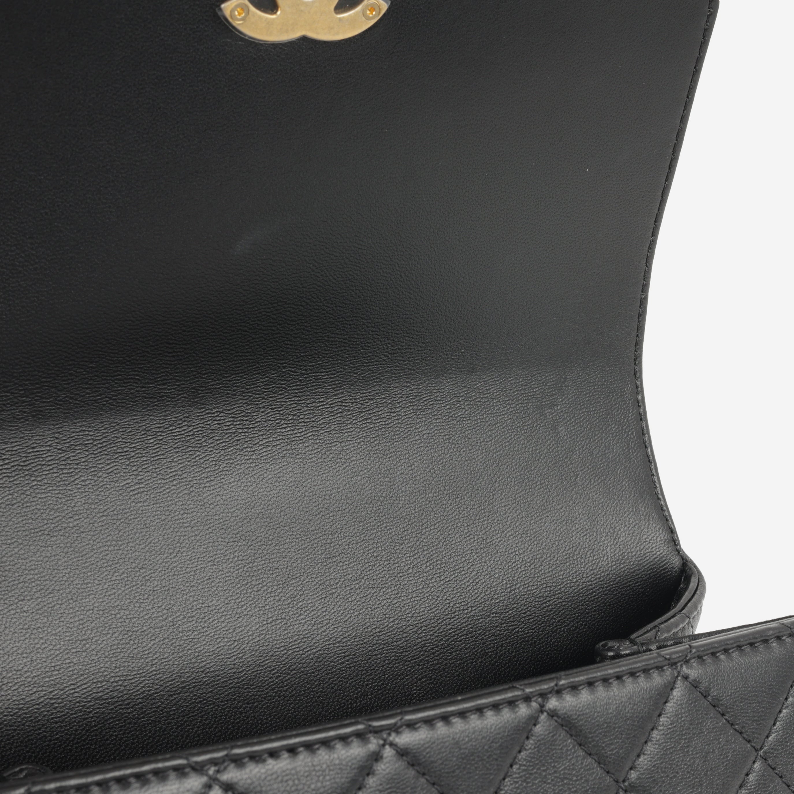 Small La Parissiene Flap Bag