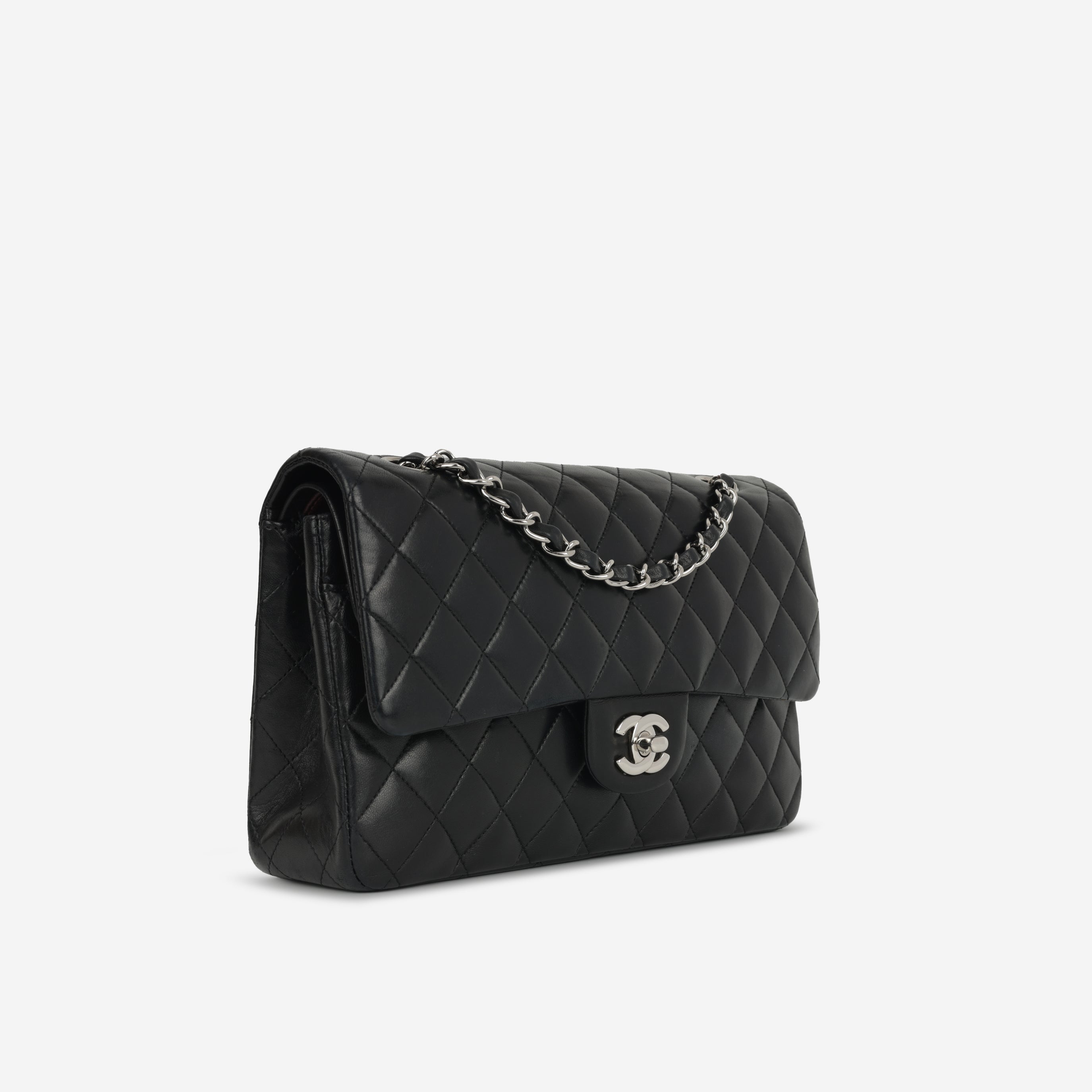 Medium Classic Flap