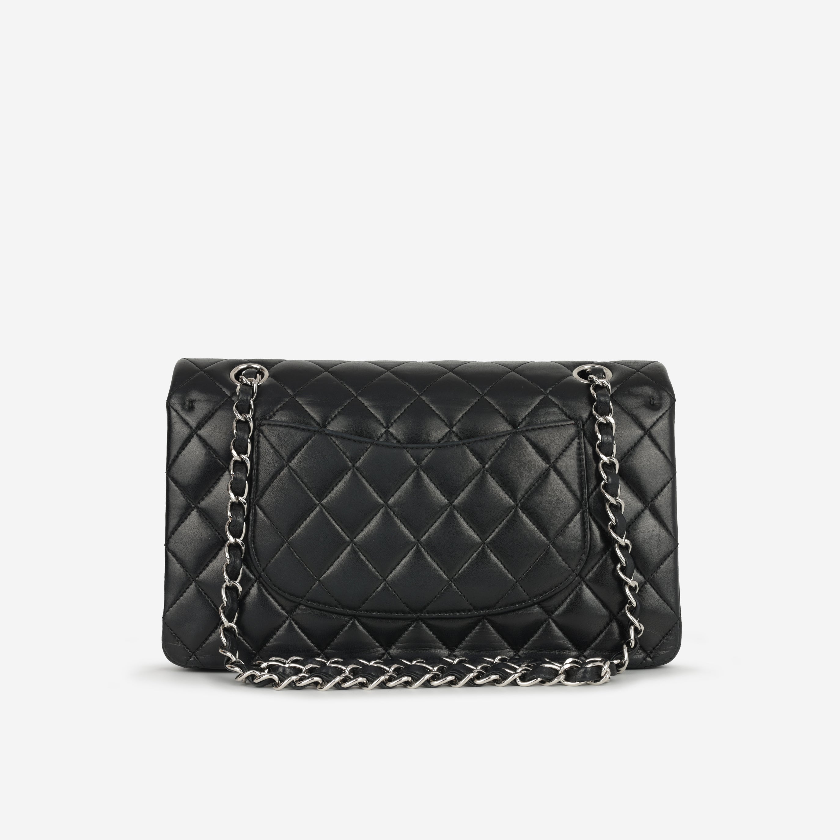 Medium Classic Flap