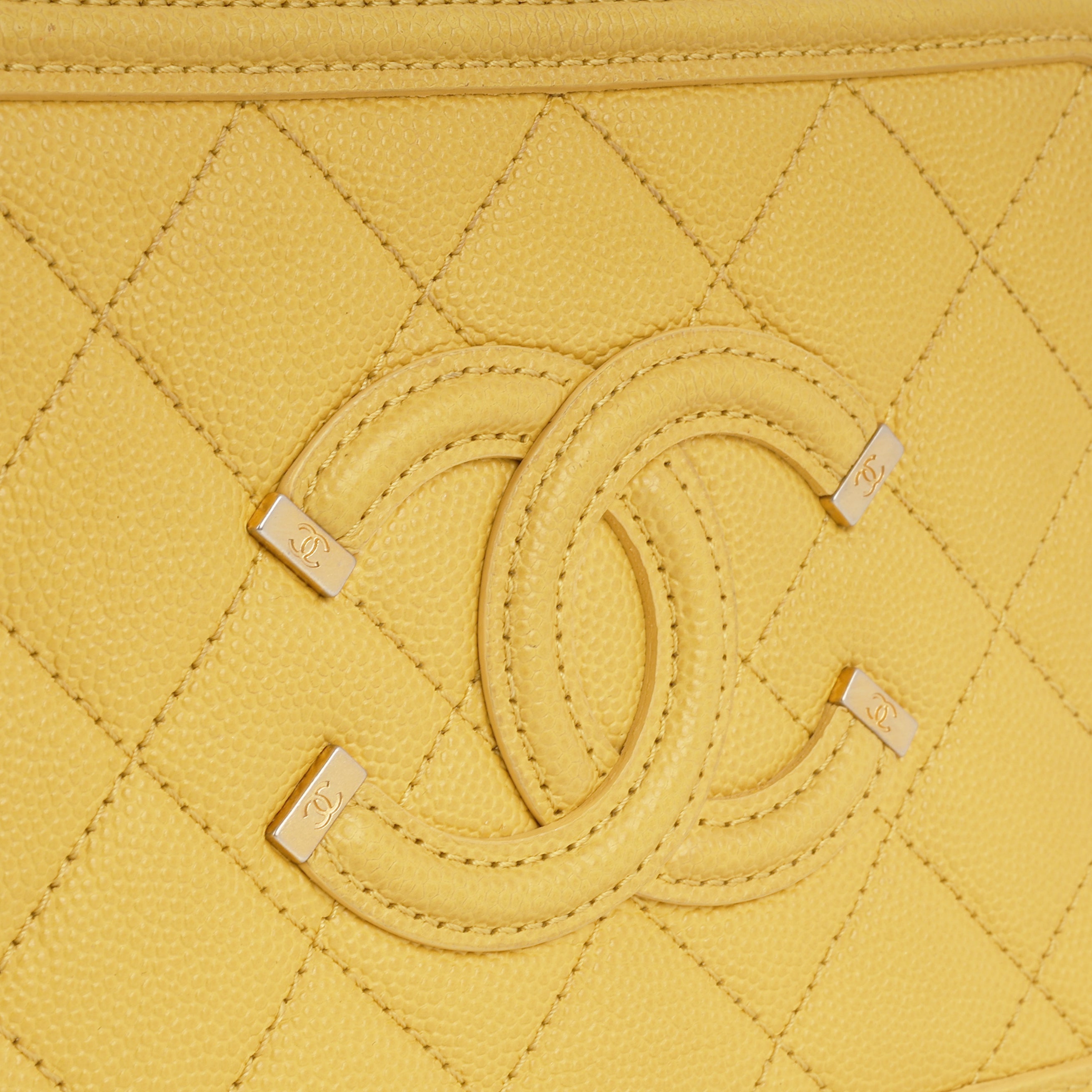 Chanel Small Filigree Vanity Case