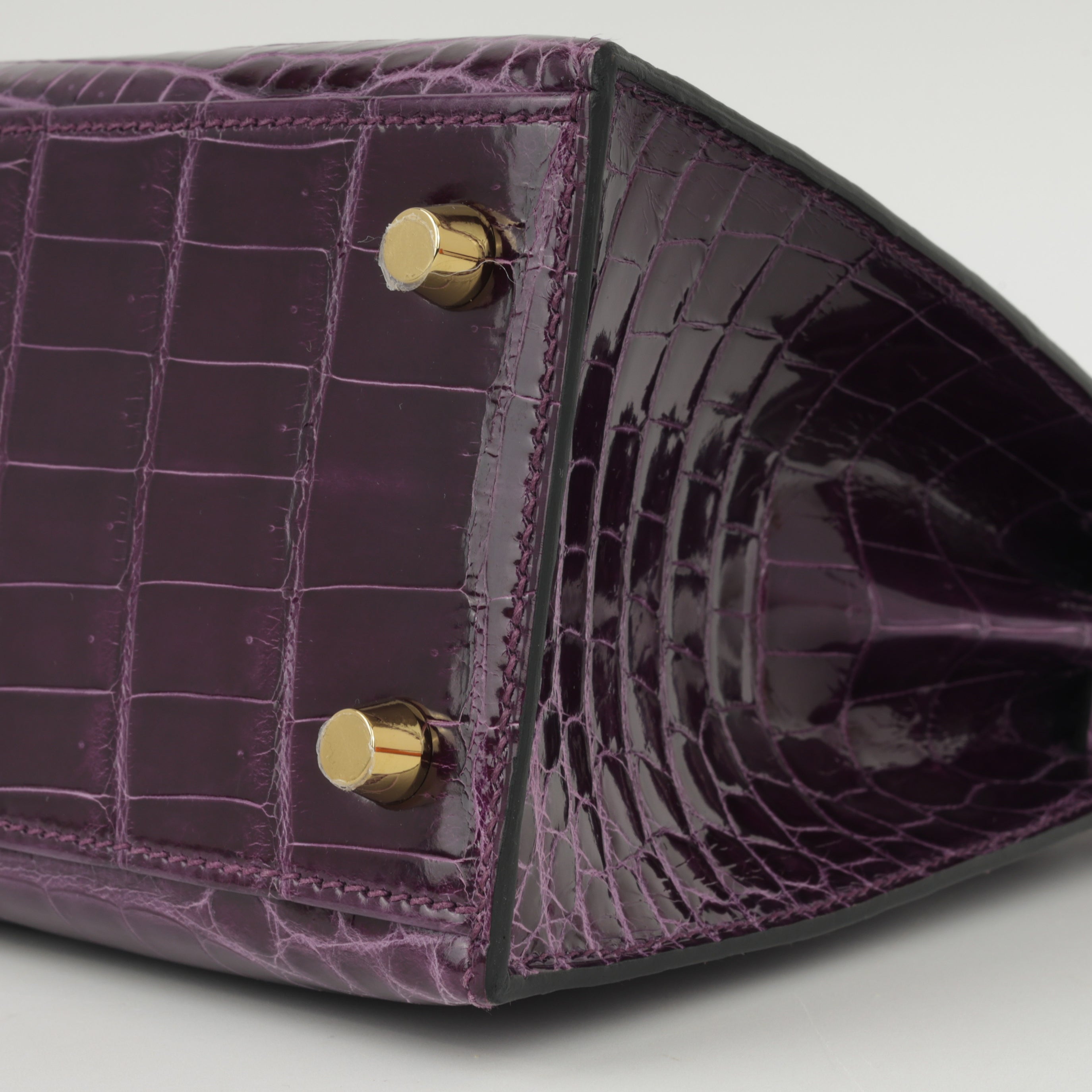Hermès Kelly 25 - Cassis Crocodile Niloticus | Gold Hardware