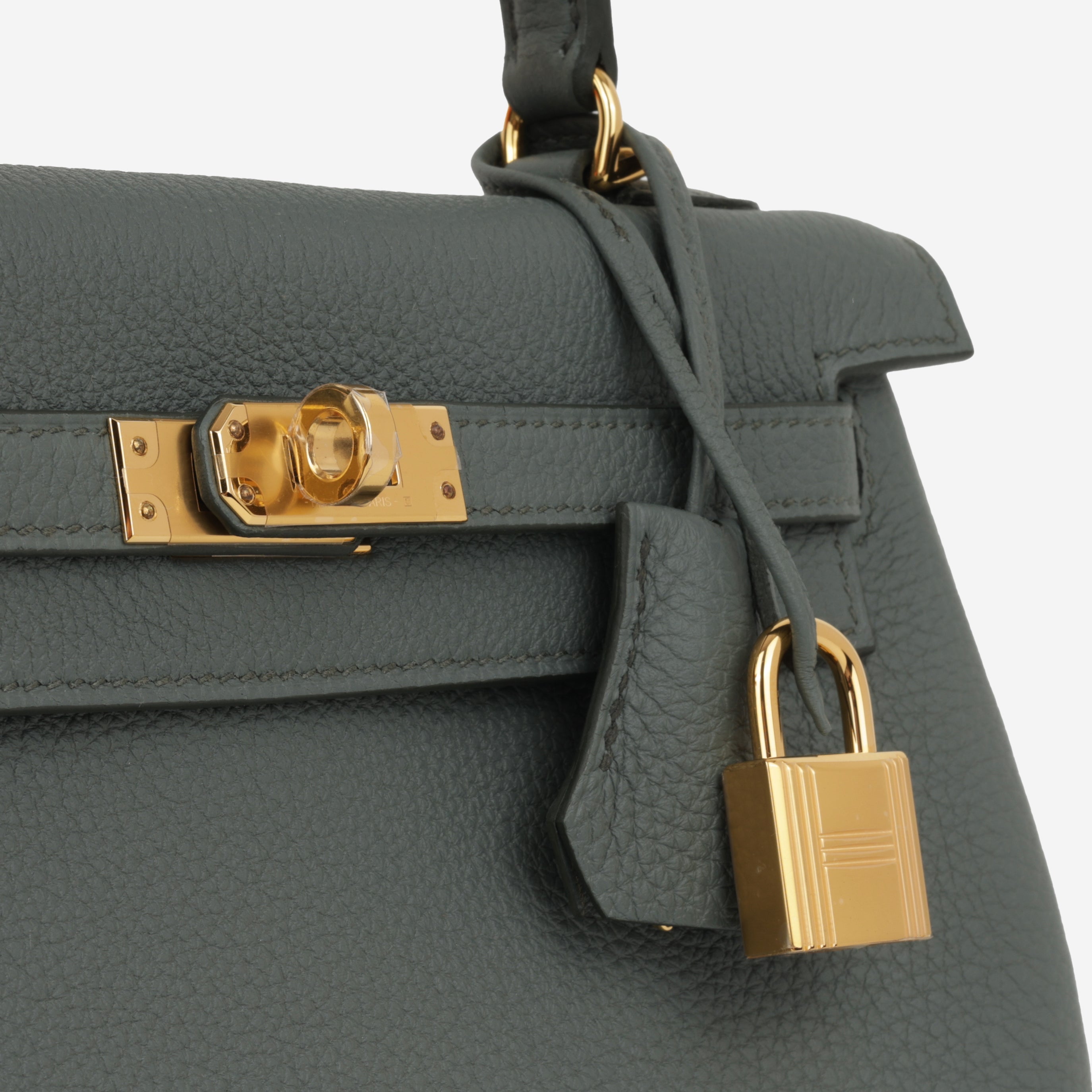 Hermès Kelly 25 - Vert Amande Togo | Gold Hardware