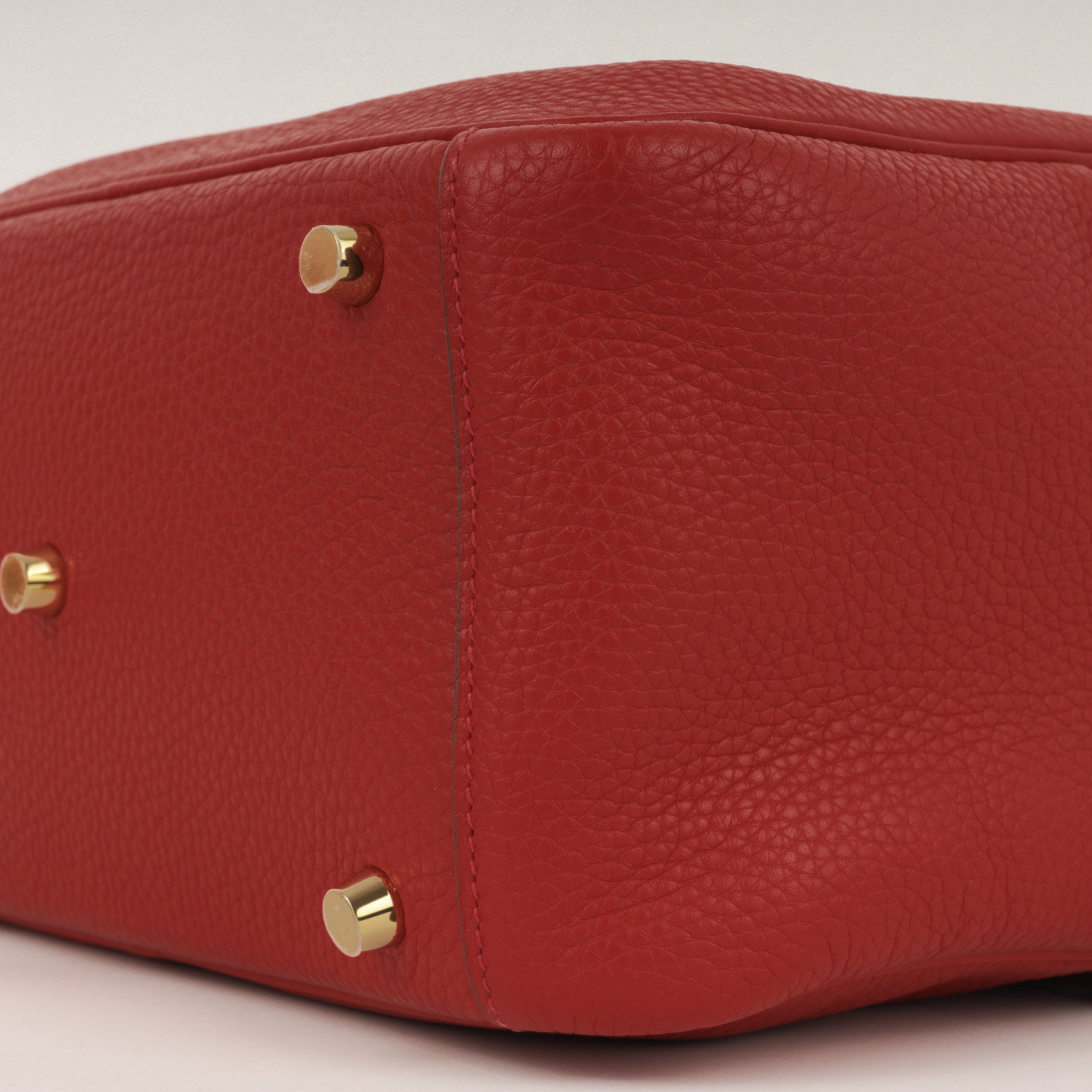 Hermès Lindy 26 - Rouge Garance Clemence | Gold Hardware